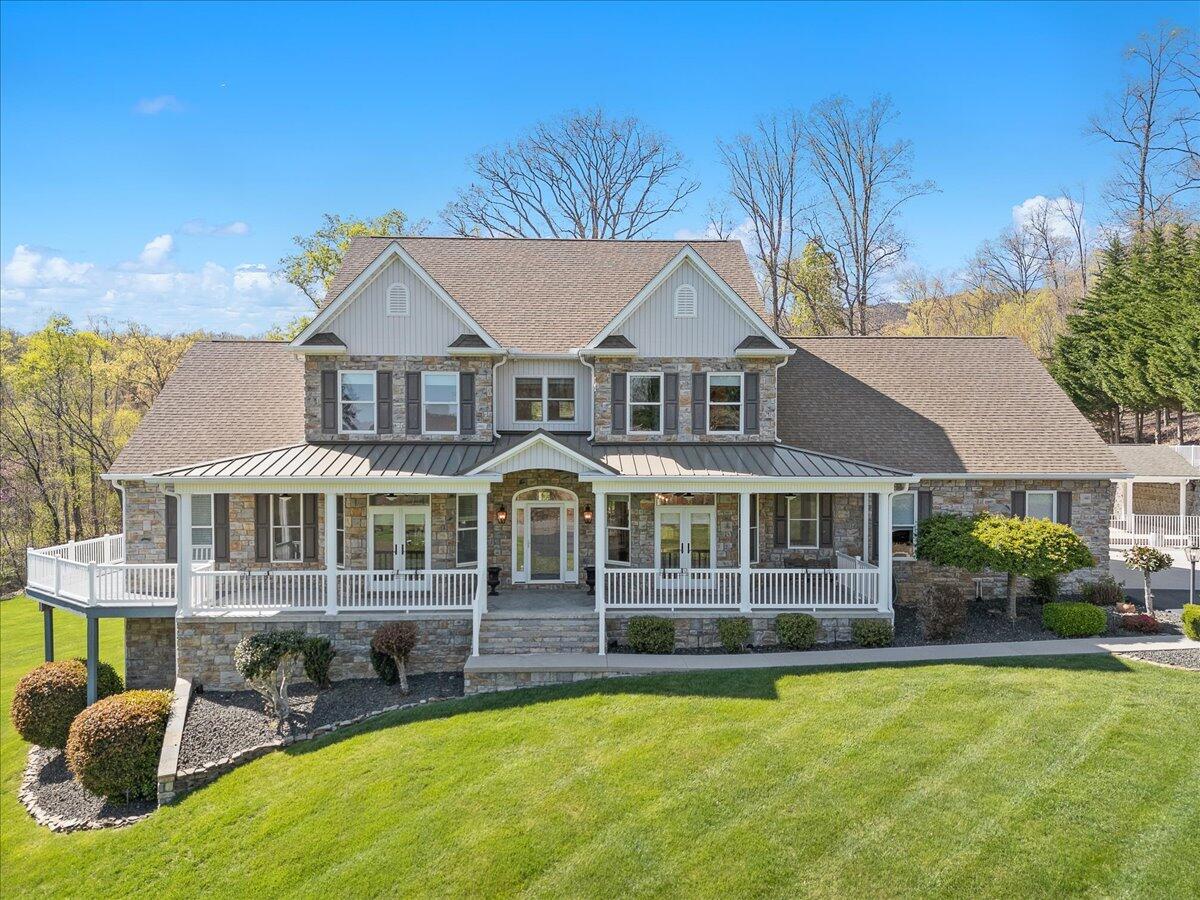 143 Gillie Ln, Blue Ridge, Virginia image 1