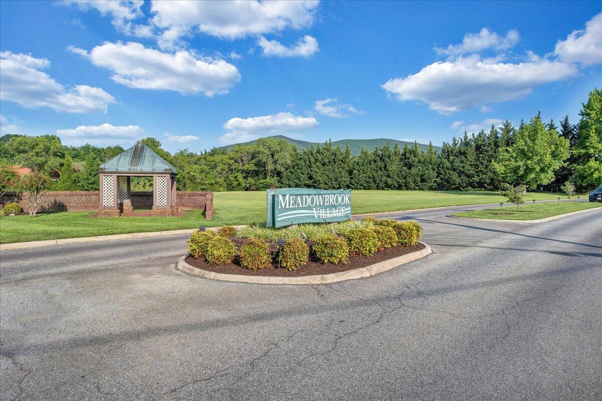 8506 Pine Hurst Cir, Roanoke, Ohio image 34
