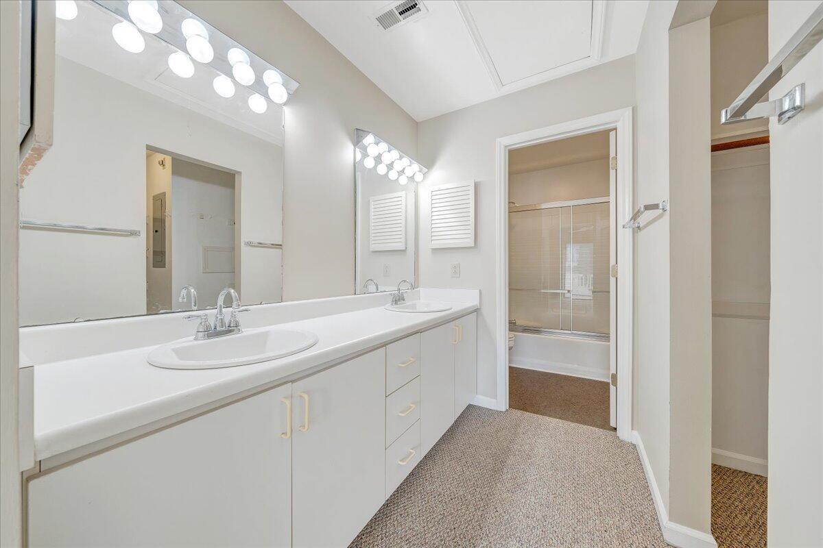 8506 Pine Hurst Cir, Roanoke, Ohio image 20