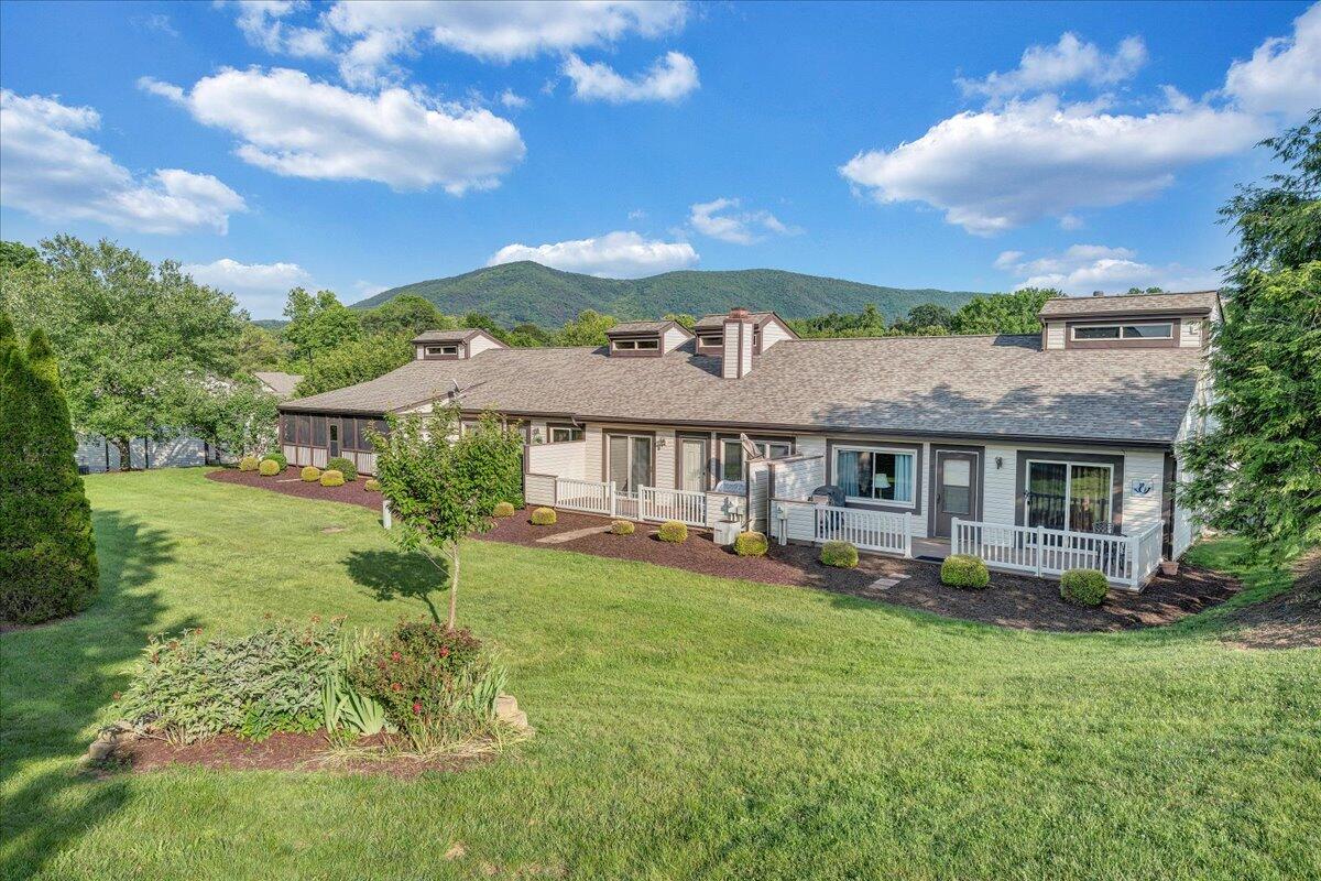 8506 Pine Hurst Cir, Roanoke, Ohio image 31