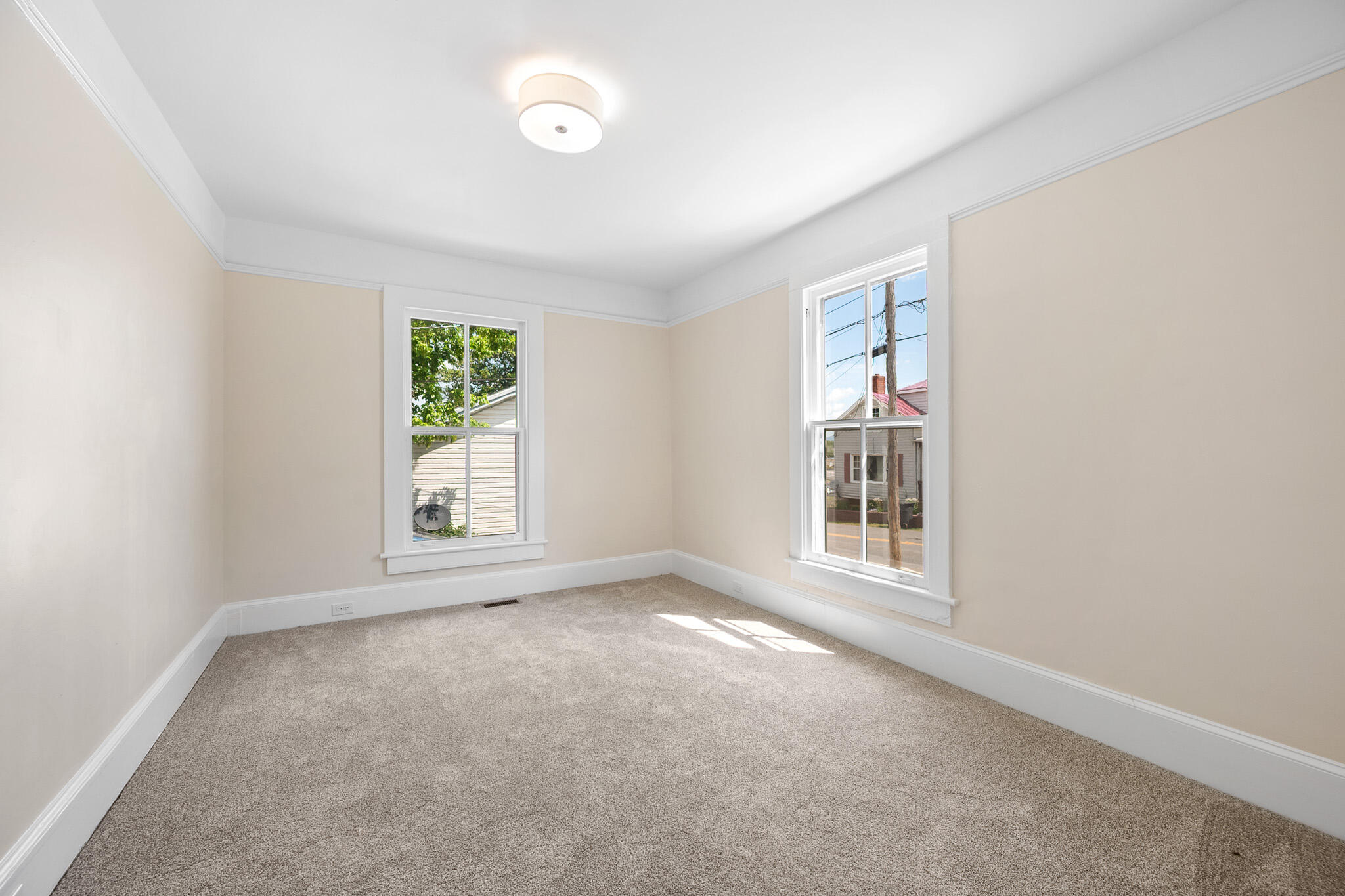 322 South St, Bedford, Virginia image 12