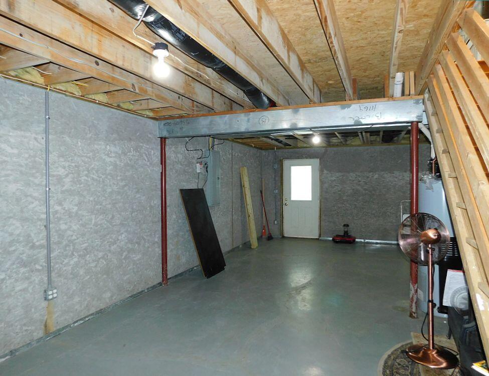 Roanoke, Virginia 24012, United States, 4 Bedrooms Bedrooms, ,3 BathroomsBathrooms,Residential,Active,220374