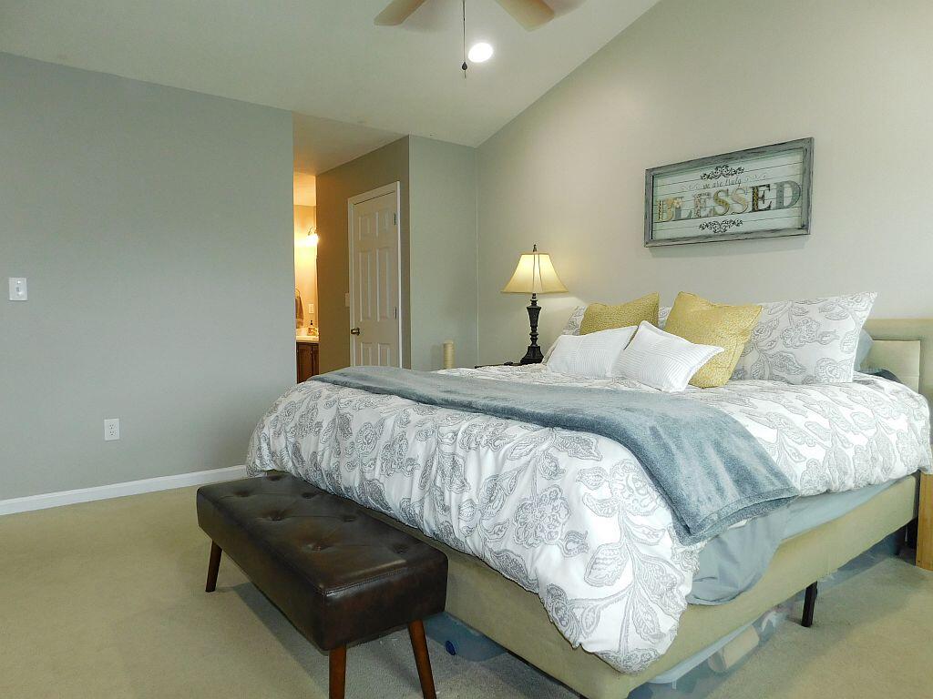 Roanoke, Virginia 24012, United States, 4 Bedrooms Bedrooms, ,3 BathroomsBathrooms,Residential,Active,220374