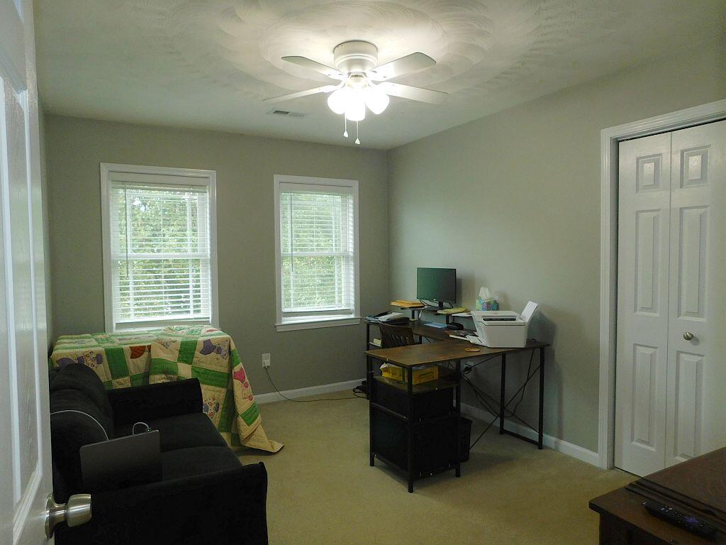 Roanoke, Virginia 24012, United States, 4 Bedrooms Bedrooms, ,3 BathroomsBathrooms,Residential,Active,220374