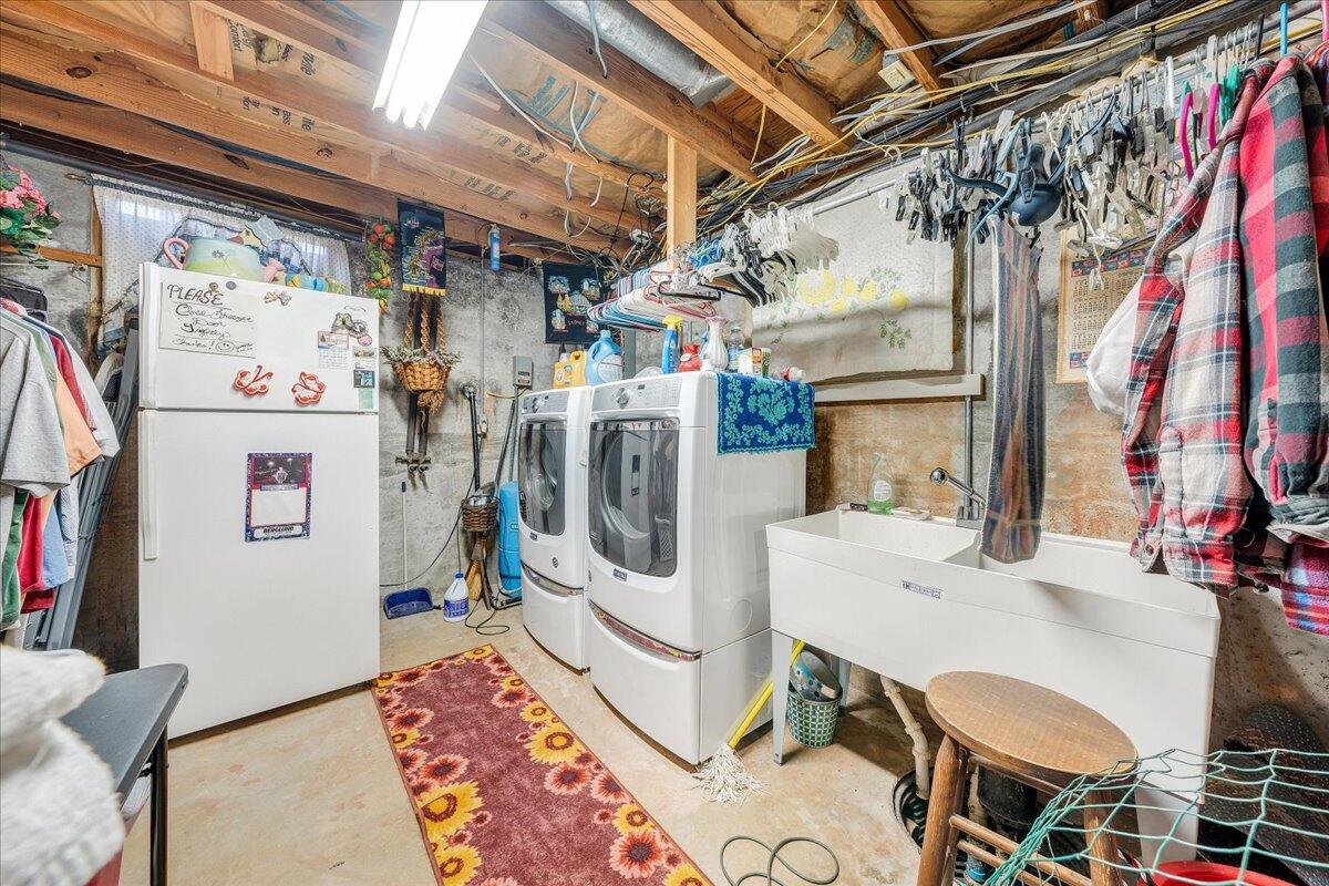8137 Hunters Trl, Roanoke, Virginia image 31
