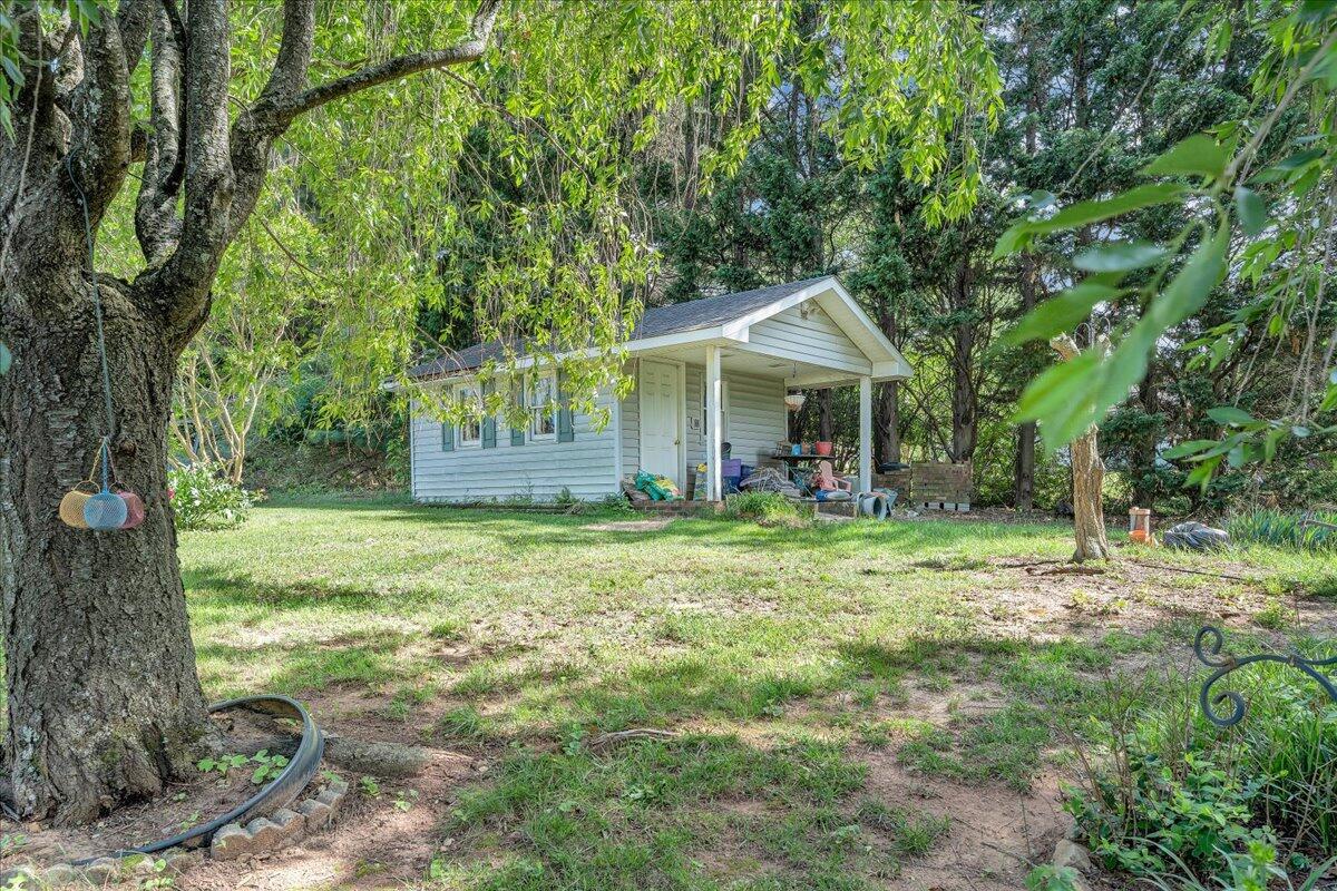 8137 Hunters Trl, Roanoke, Virginia image 38