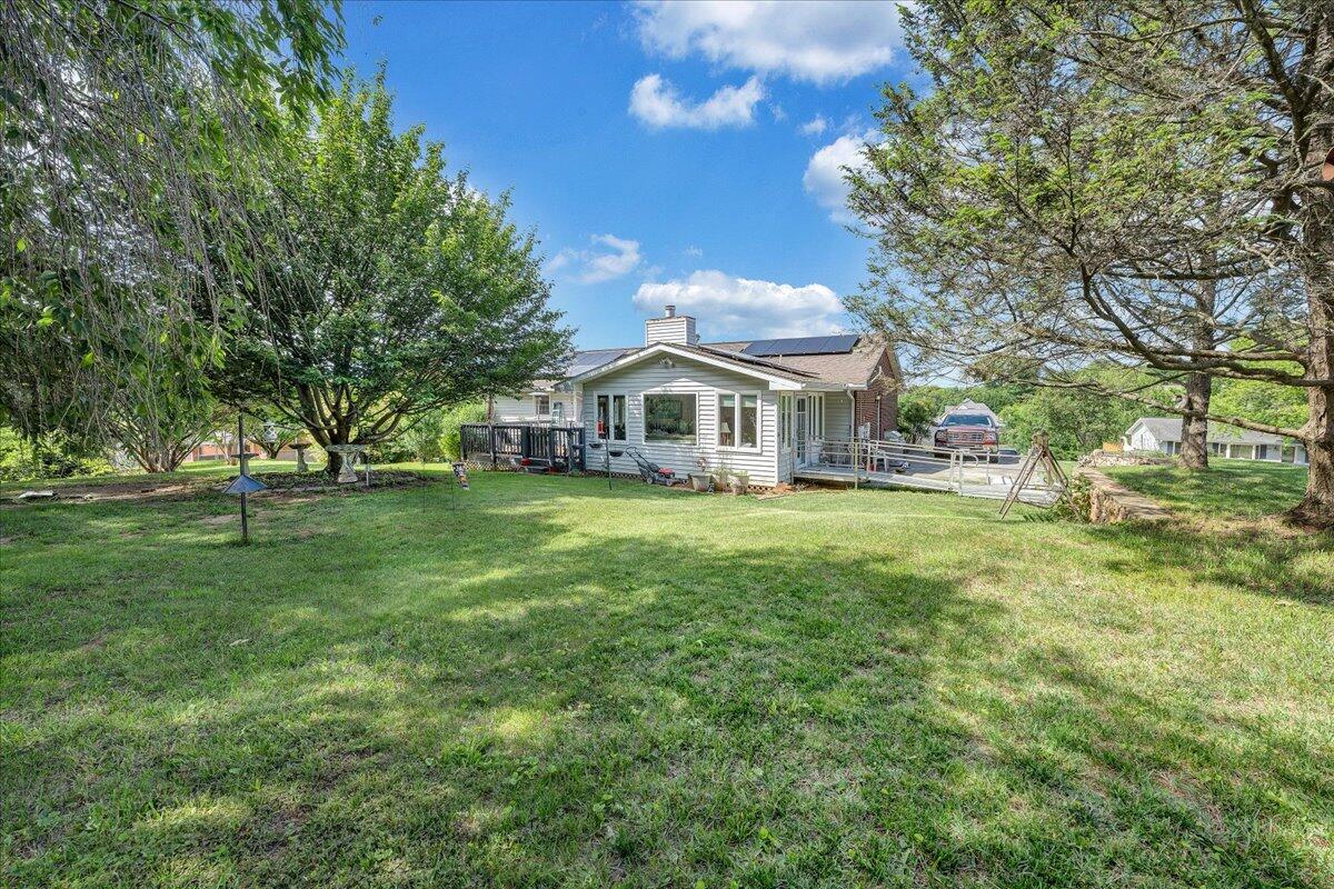 8137 Hunters Trl, Roanoke, Virginia image 41
