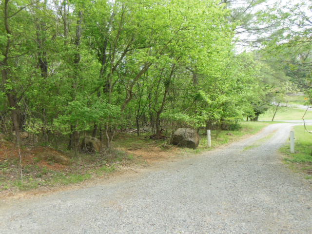 Rutrough Rd, Roanoke, Virginia image 4