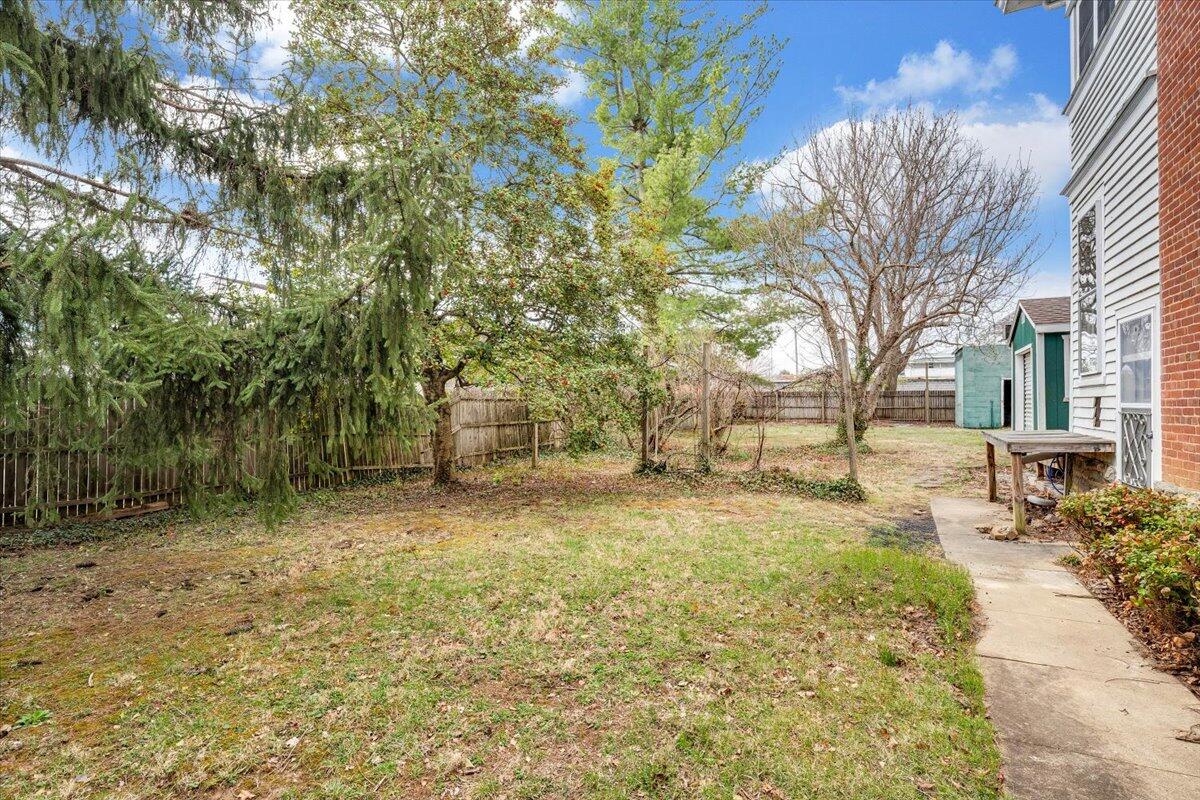 13 Giles Ave, Dublin, Virginia image 18