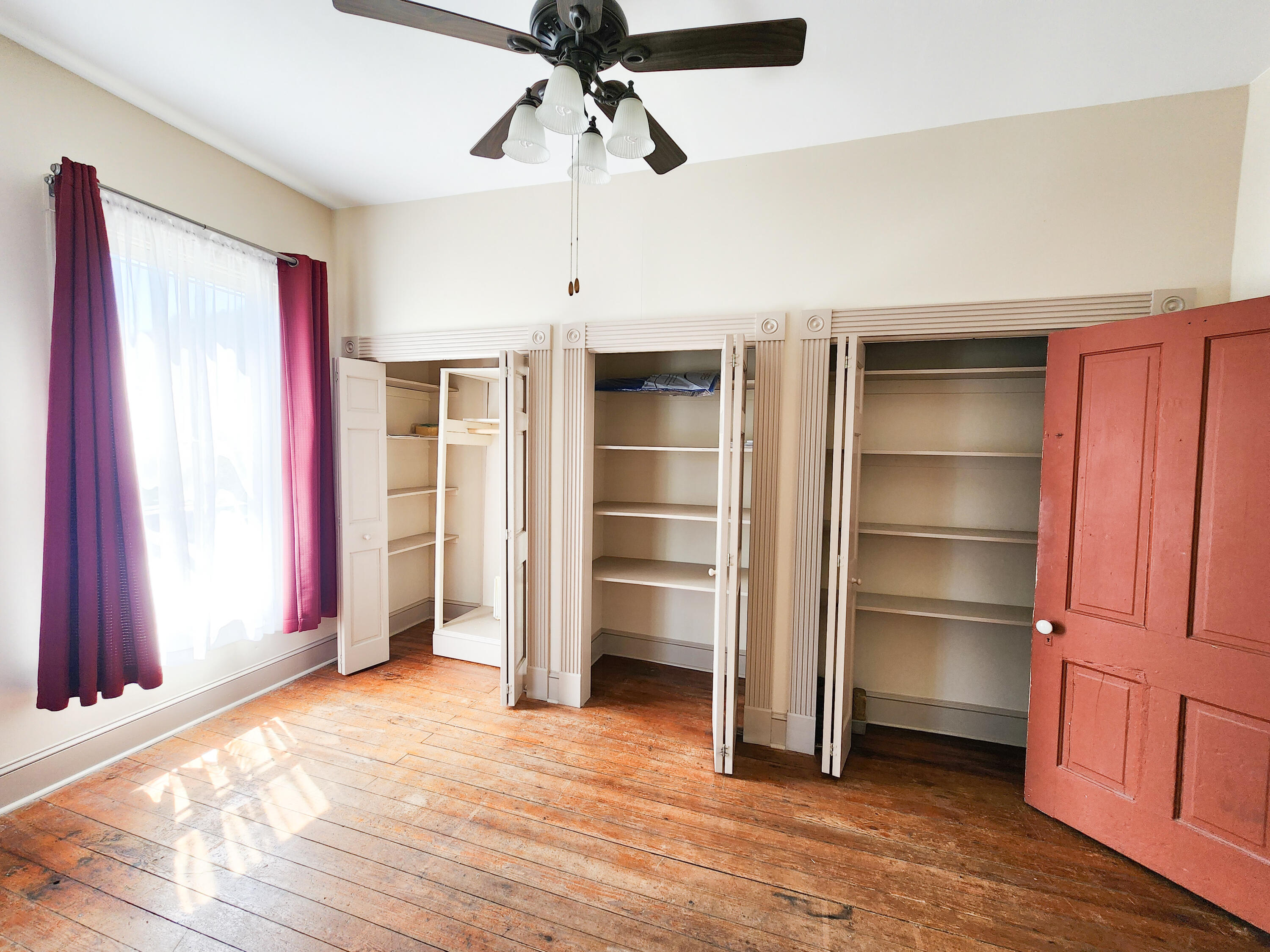 501 Brussels Ave, Clifton Forge, Virginia image 19