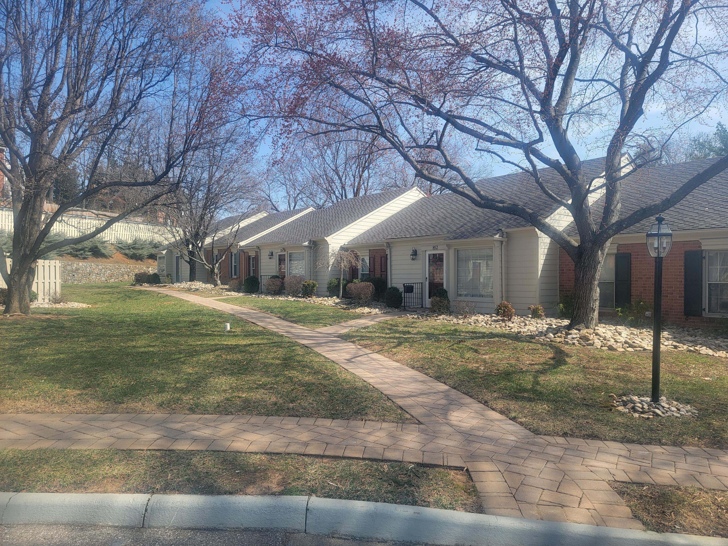 856 Stonegate Ct, Salem, Virginia image 25