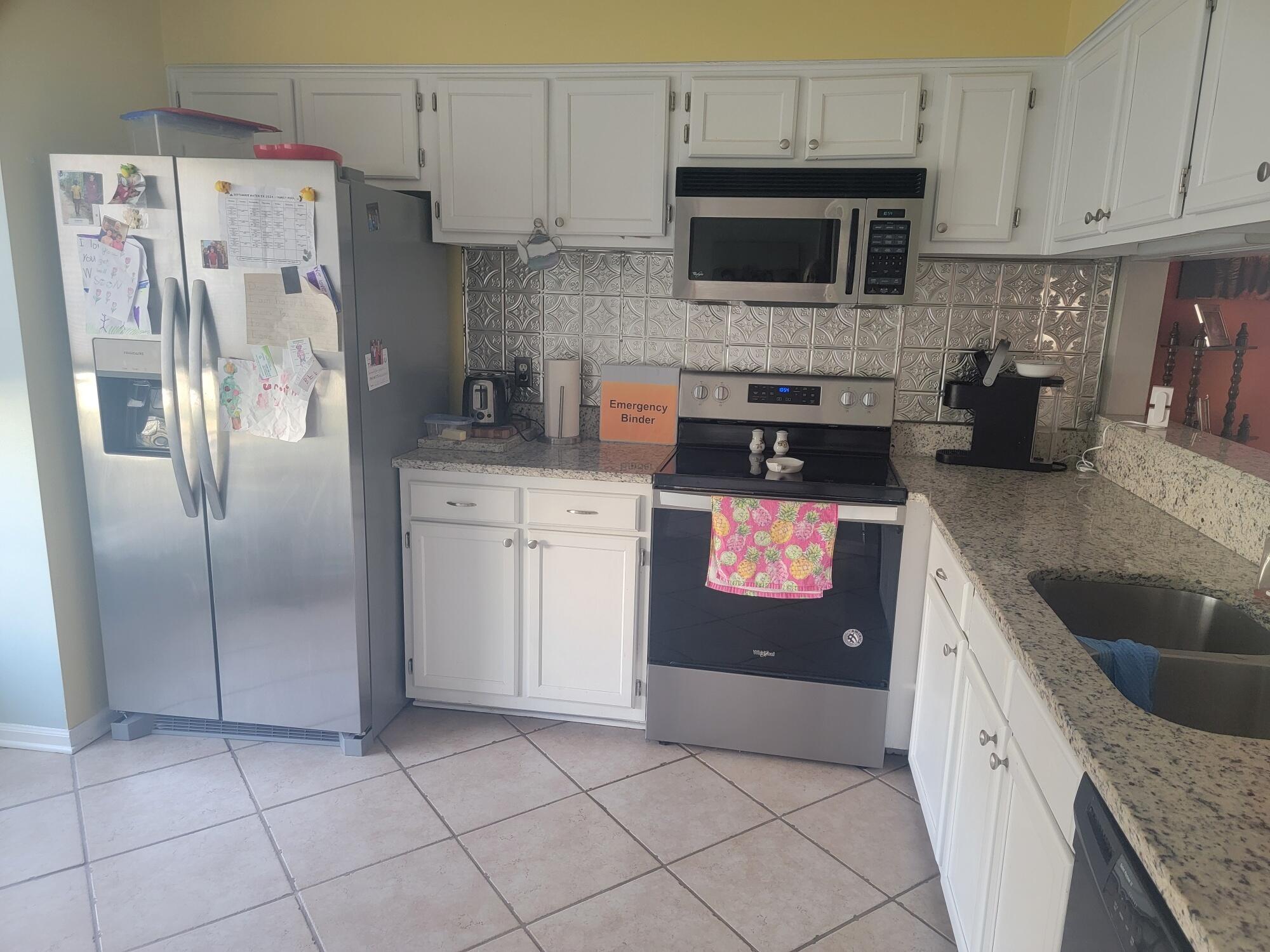 856 Stonegate Ct, Salem, Virginia image 7