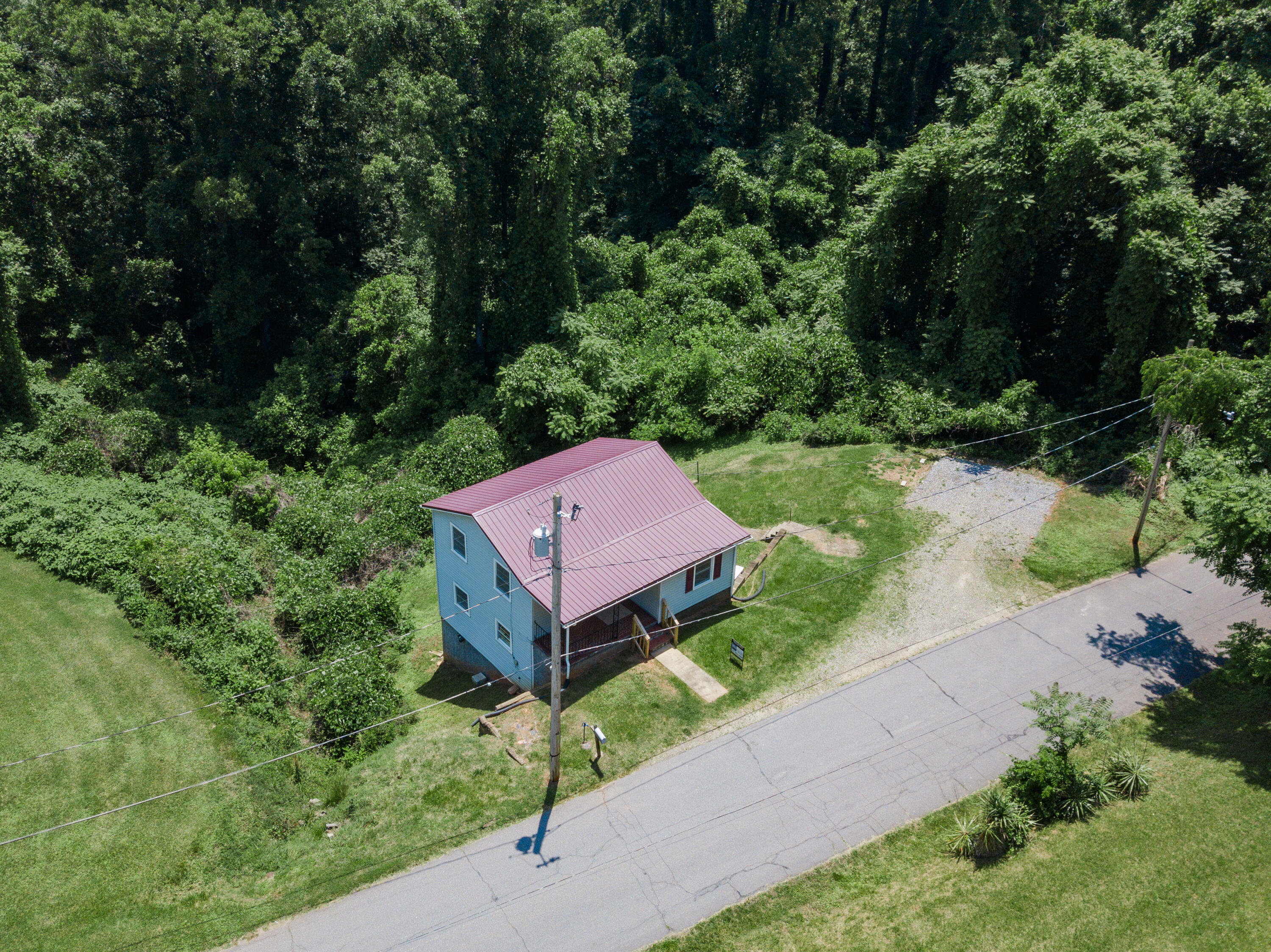 1669 Roundabout Rd, Martinsville, Virginia image 28