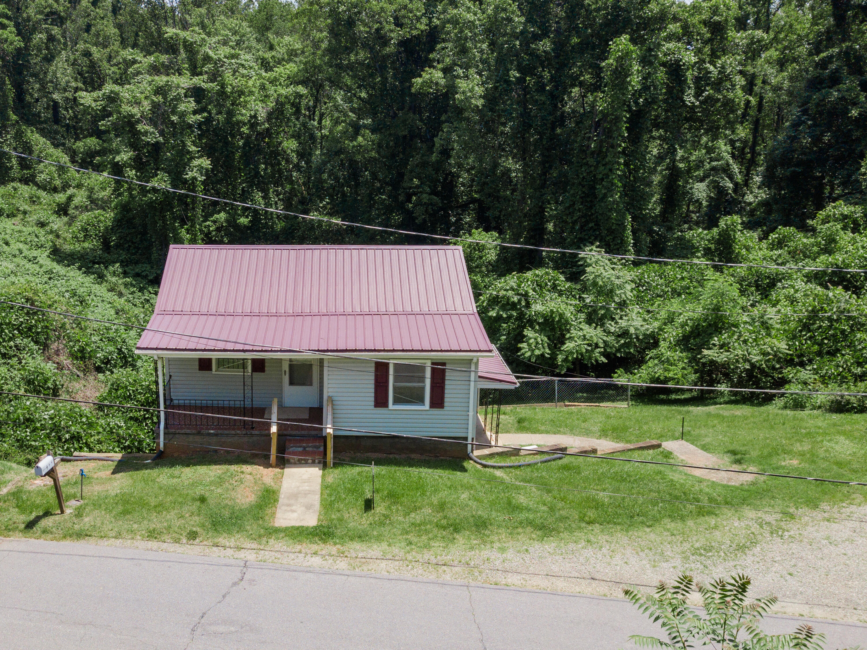 1669 Roundabout Rd, Martinsville, Virginia image 27