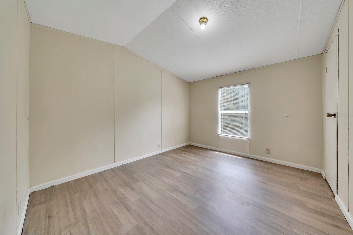 2028 Twin Peaks Dr, Bedford, Virginia image 24