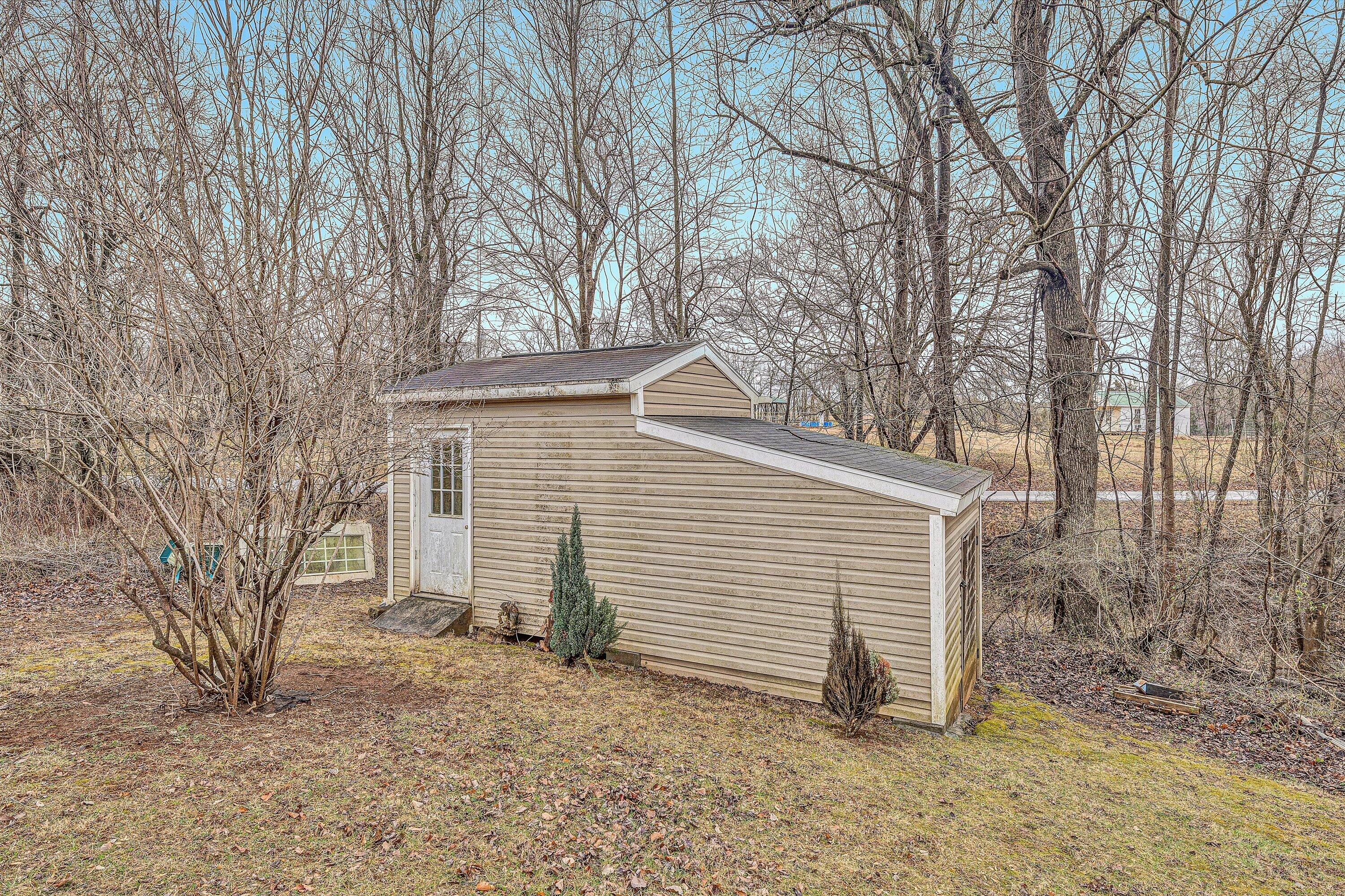 1190 Carroll Rd, Goodview, Virginia image 29
