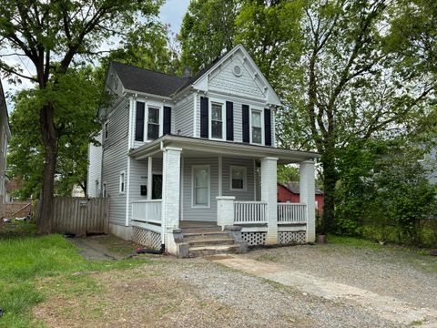 Homes For Sale - 1524 Salem Ave<br/> Roanoke, VA 24016