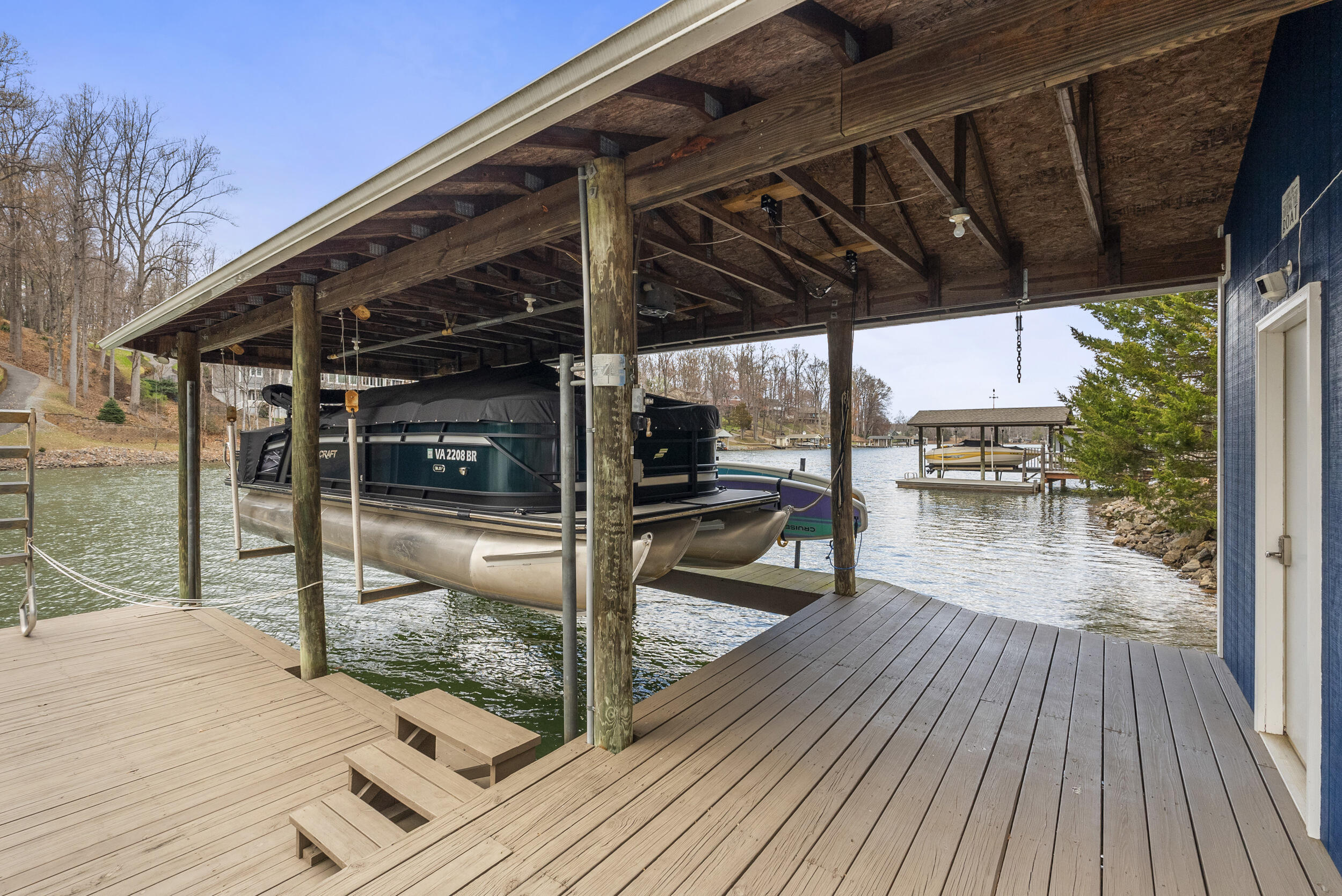 203 Channelview Dr, Moneta, Virginia image 35