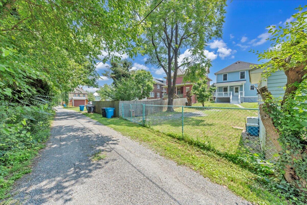 825 Day Ave, Roanoke, Virginia image 24
