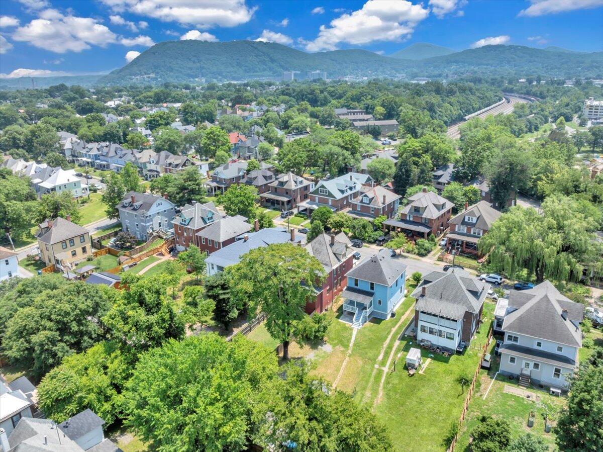 825 Day Ave, Roanoke, Virginia image 32