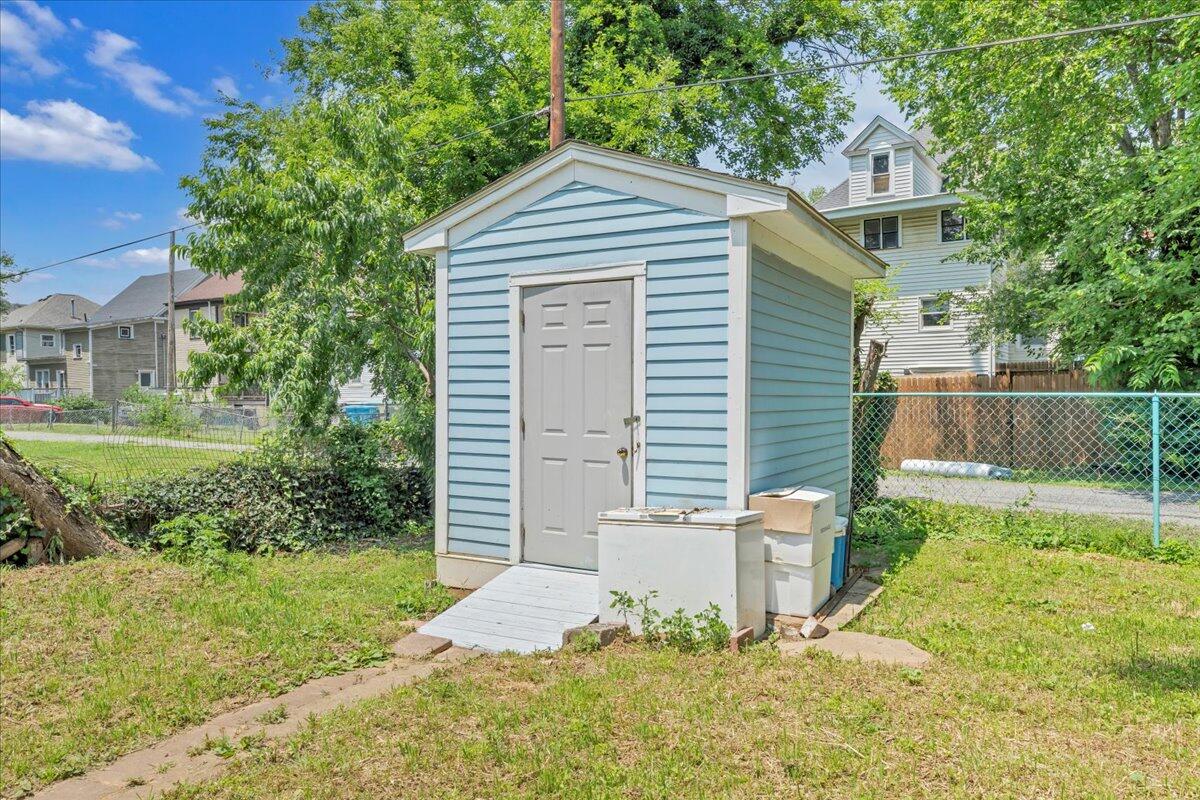 825 Day Ave, Roanoke, Virginia image 21