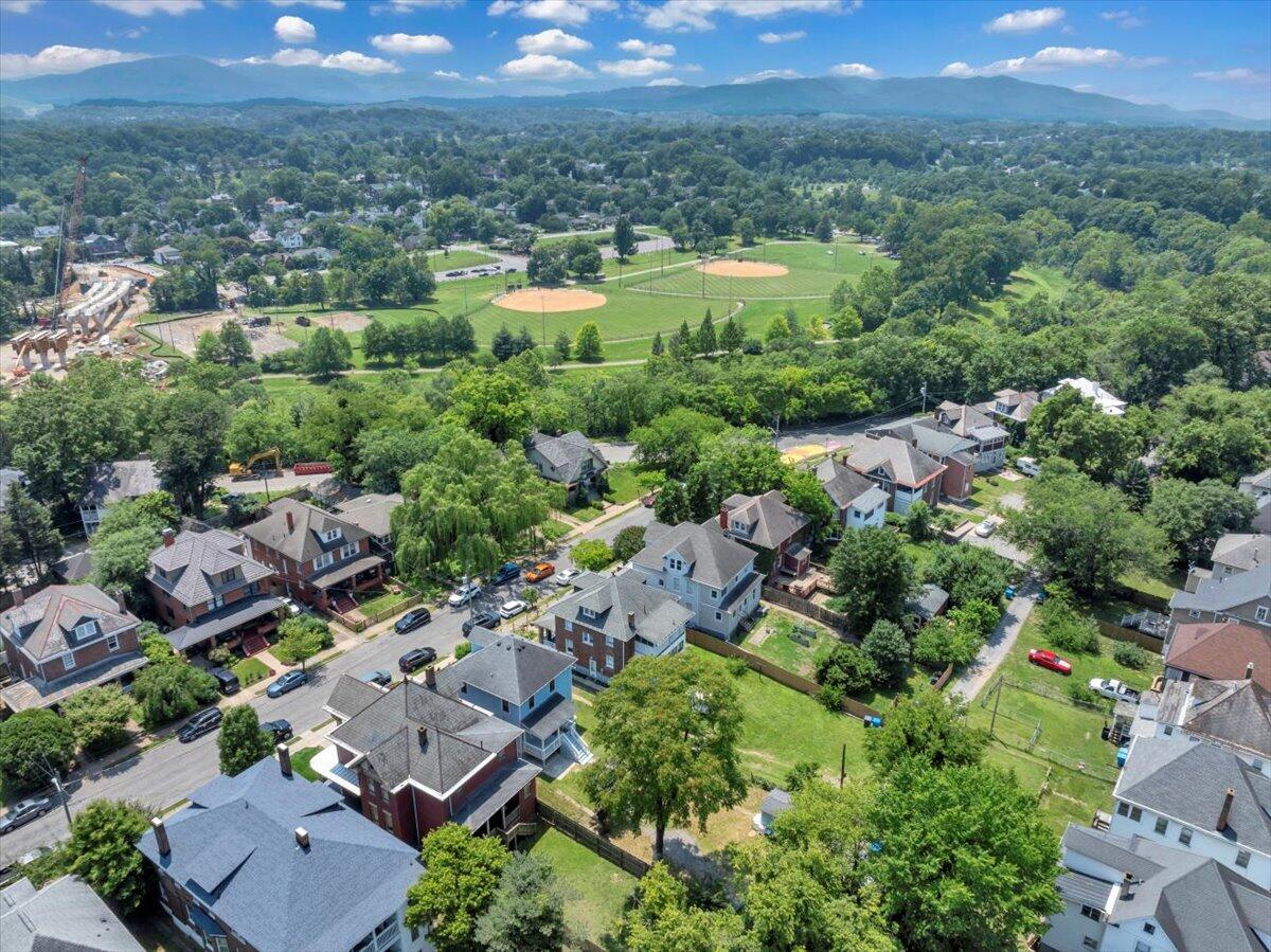 825 Day Ave, Roanoke, Virginia image 41