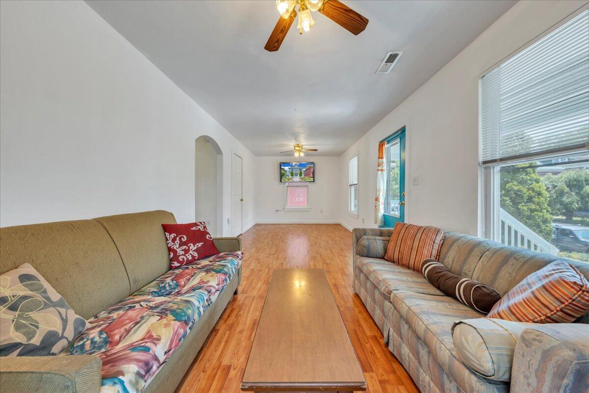 825 Day Ave, Roanoke, Virginia image 4