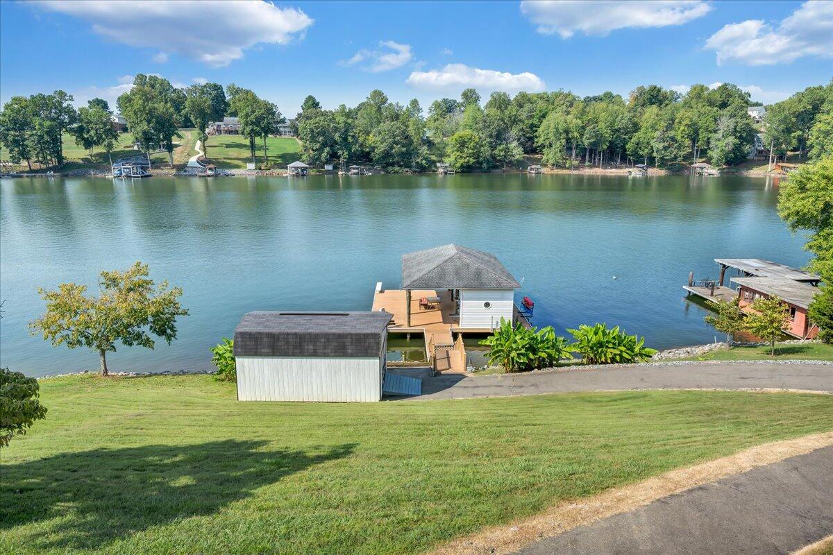 1492 Kaseys Lakeview Dr, Moneta, Virginia image 48