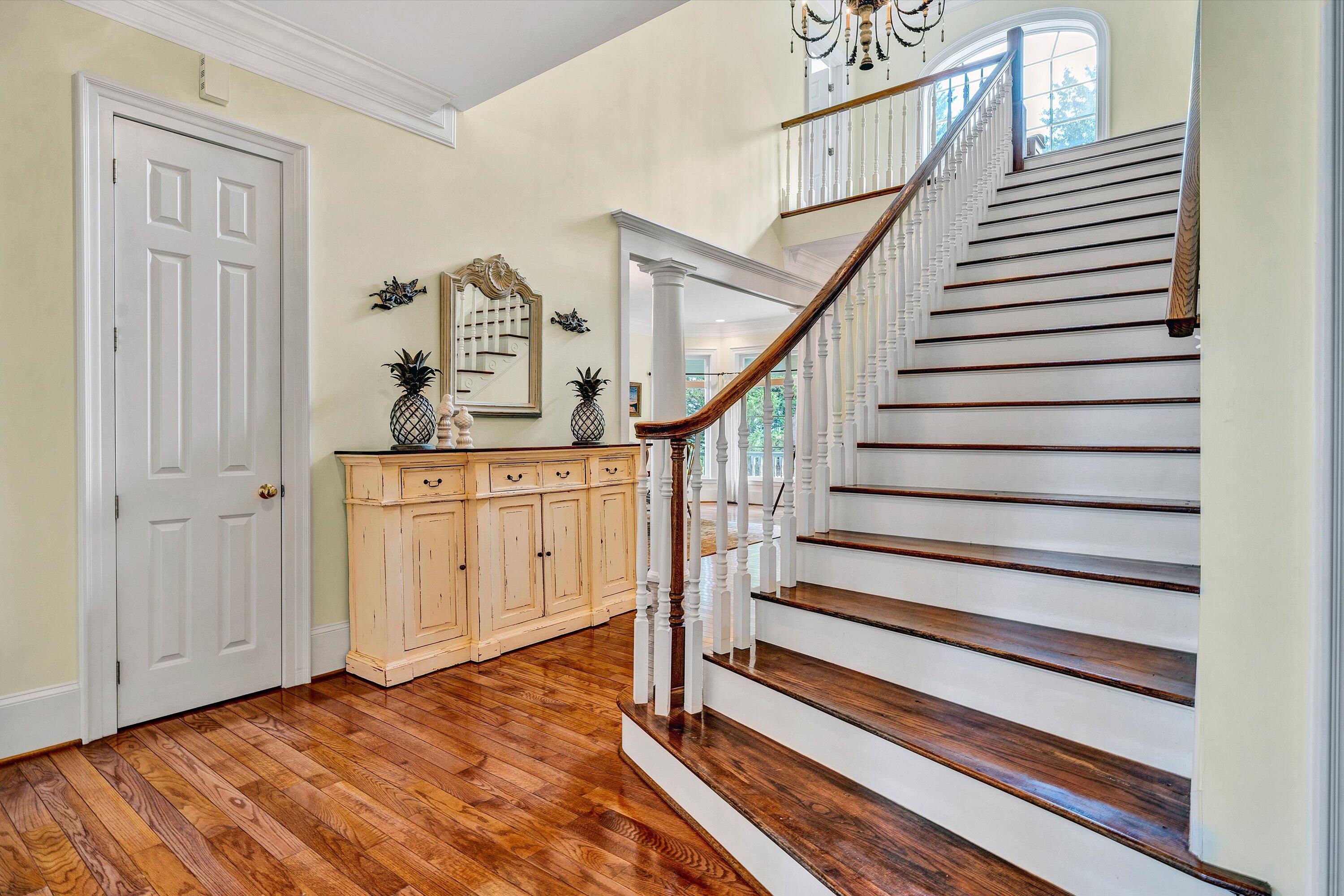 Union Hall, Virginia 24176, United States, 5 Bedrooms Bedrooms, ,6 BathroomsBathrooms,Residential,Active,45158