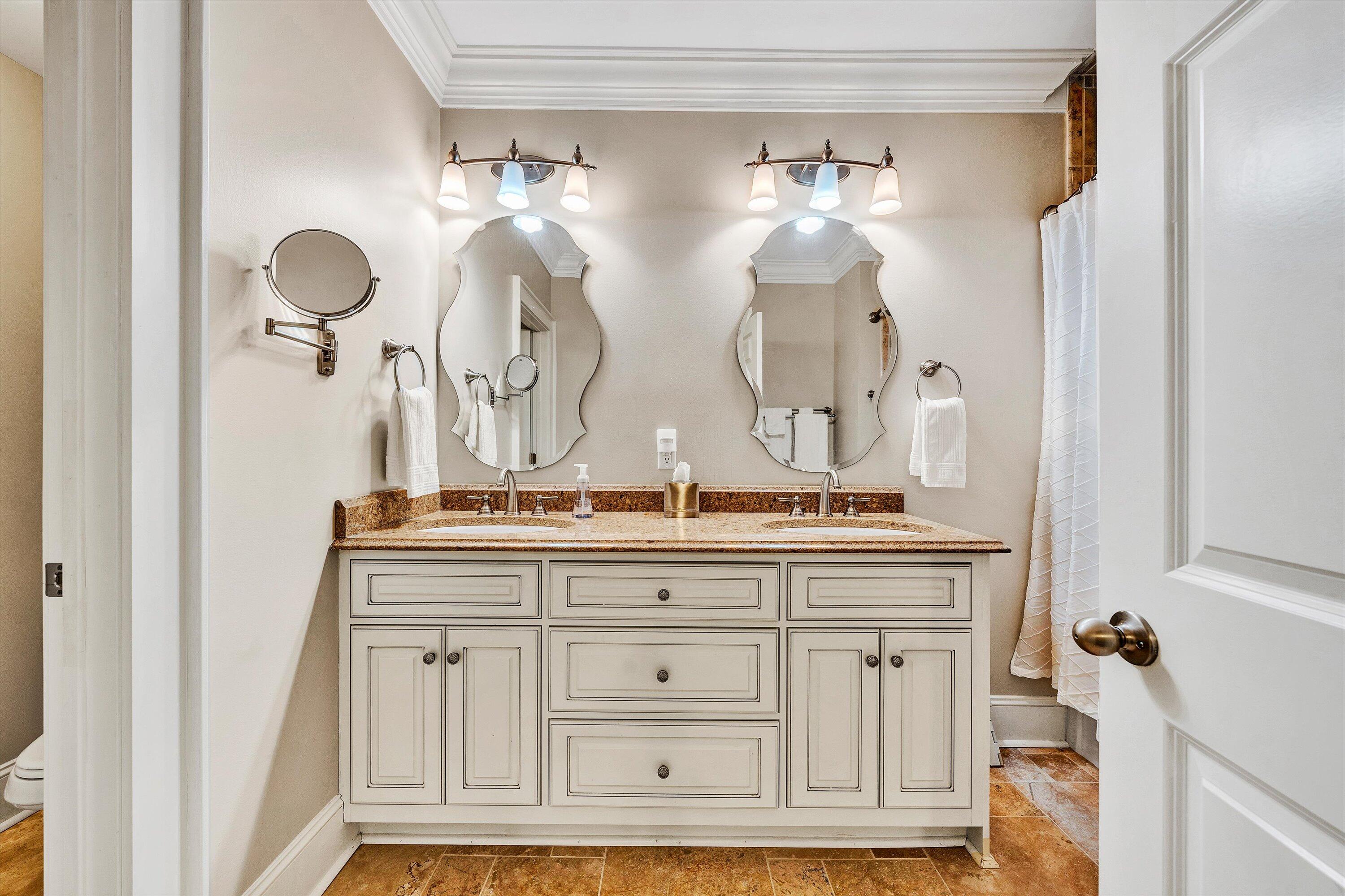 Union Hall, Virginia 24176, United States, 5 Bedrooms Bedrooms, ,6 BathroomsBathrooms,Residential,Active,45158