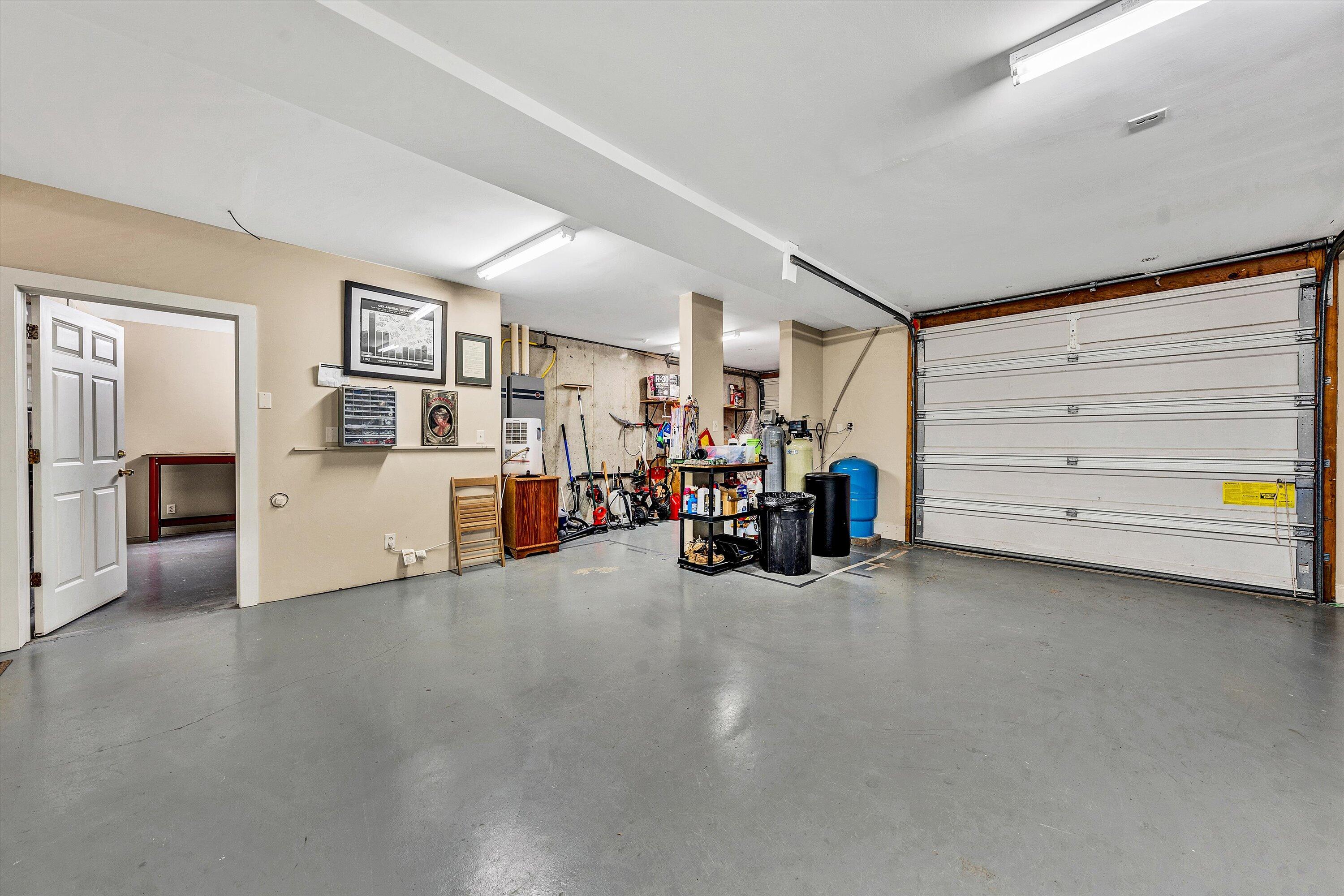 Union Hall, Virginia 24176, United States, 5 Bedrooms Bedrooms, ,6 BathroomsBathrooms,Residential,Active,45158