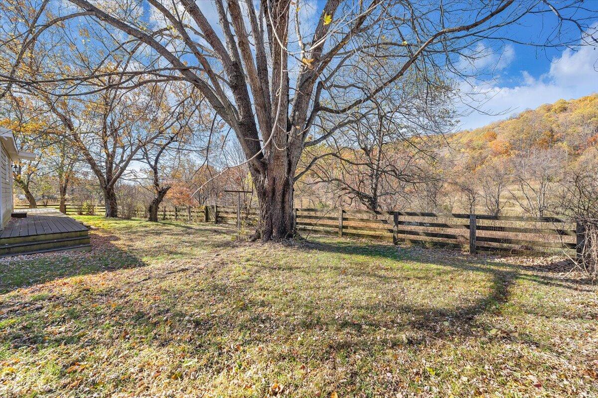 Big Island, Virginia 24526, United States, 2 Bedrooms Bedrooms, ,1 BathroomBathrooms,Residential,Pending,241567