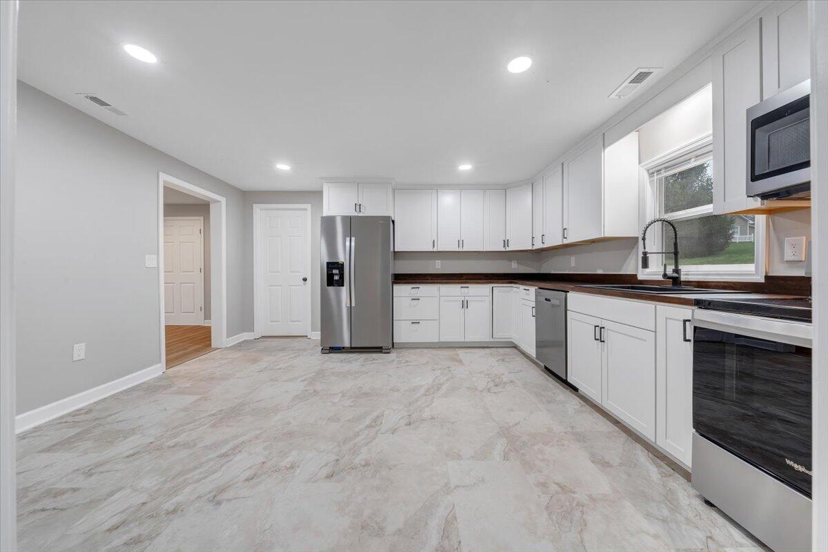 6346 Blacksburg Rd, Troutville, Virginia image 11