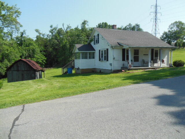 1554 Blanton Ave, Roanoke, Virginia image 2