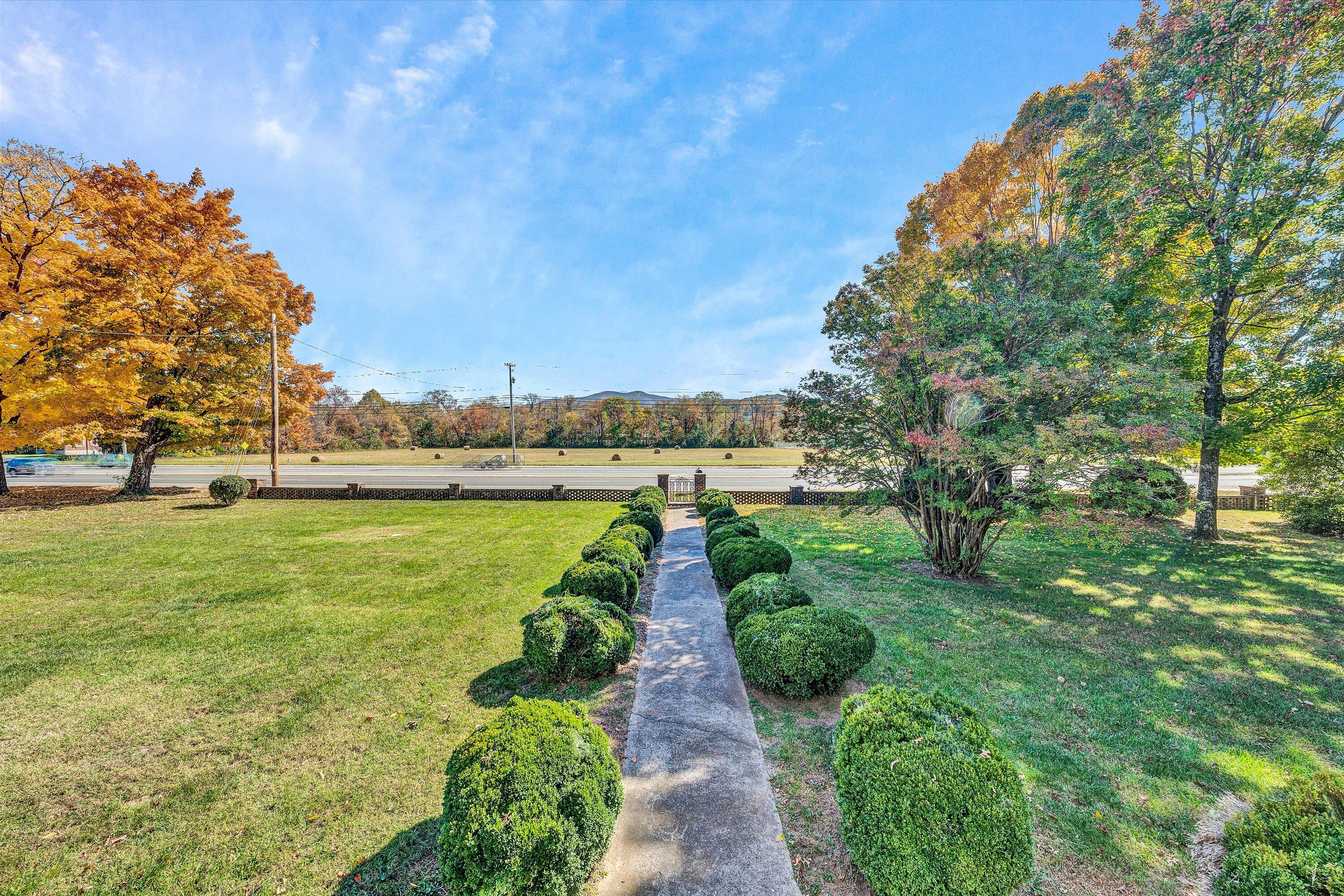 4377 West Main St, Salem, Virginia image 9