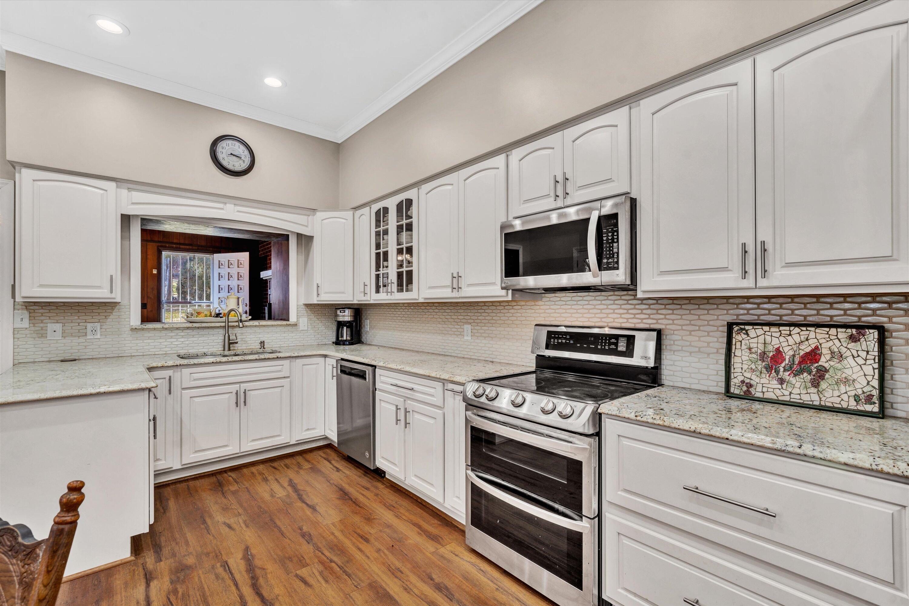 4377 West Main St, Salem, Virginia image 32