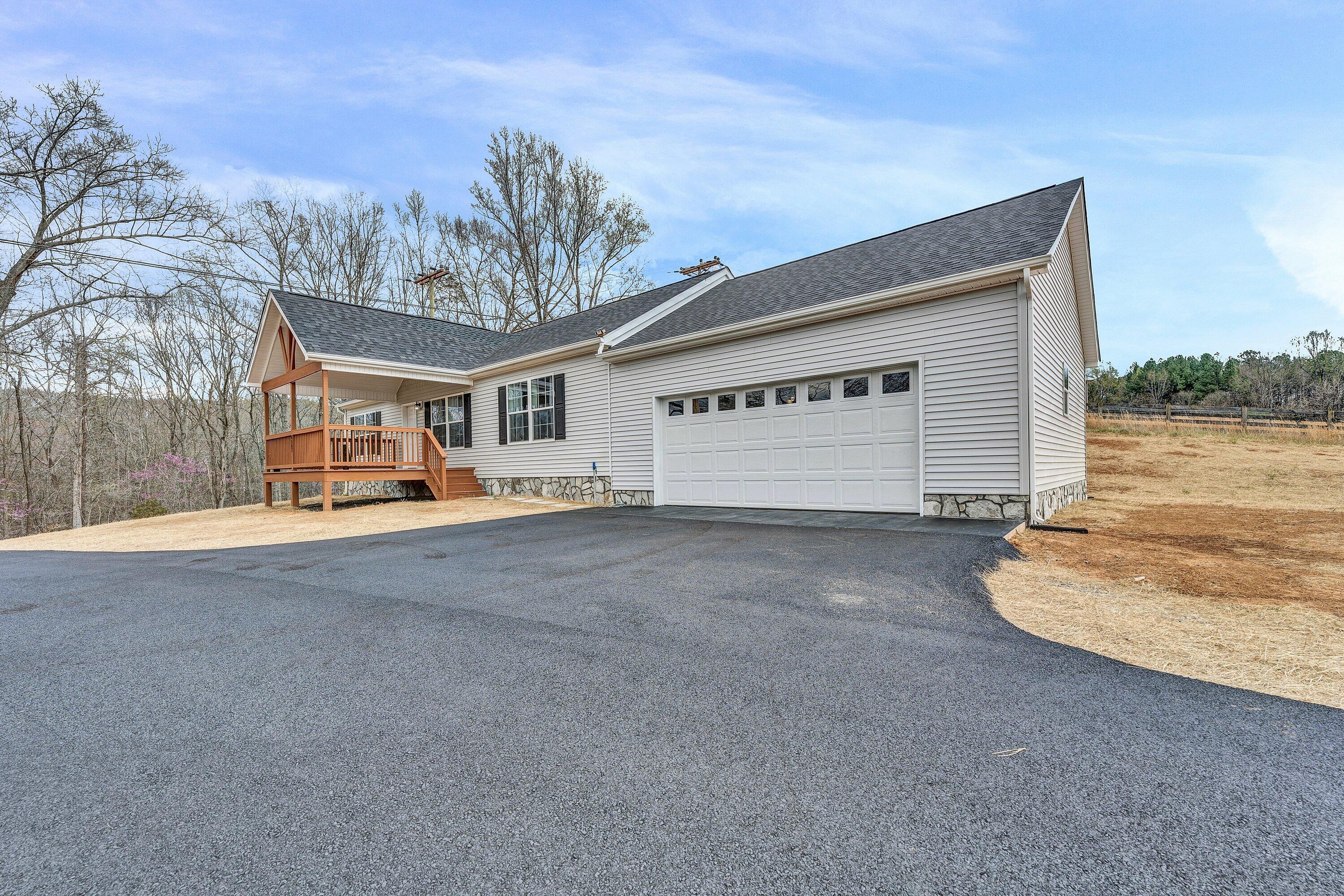 6507 Goodview Rd, Goodview, Virginia image 1