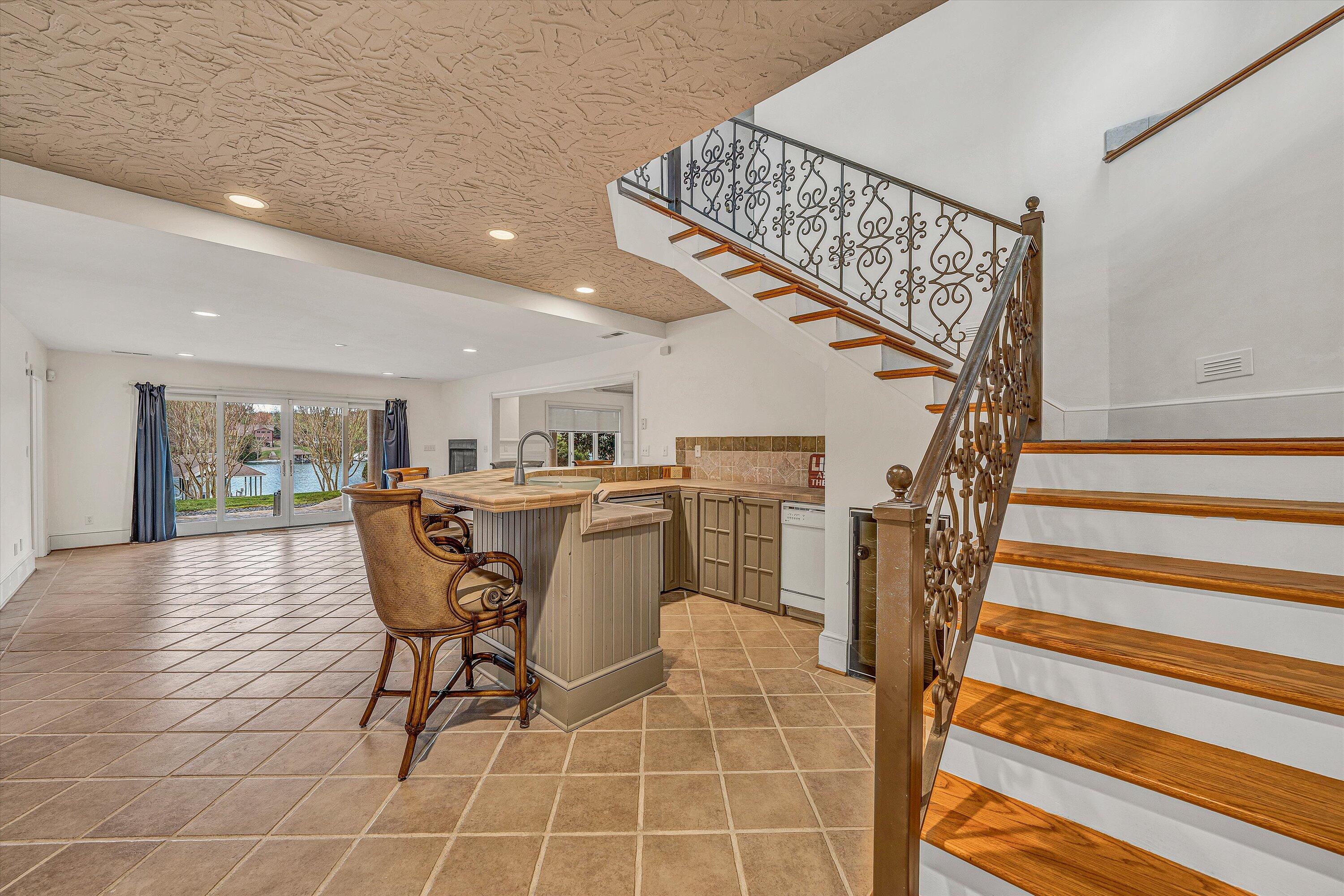 720 Boardwalk Dr, Moneta, Virginia image 39