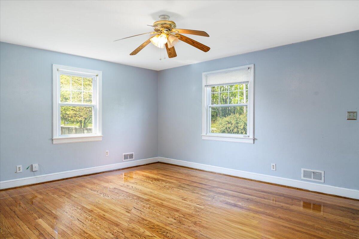 3617 Oliver Rd, Roanoke, Virginia image 3