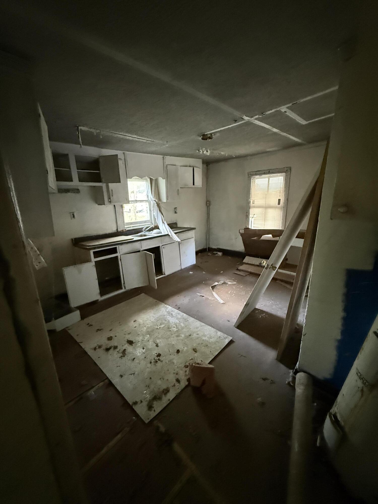 9 N Jackson St, Martinsville, Virginia image 4