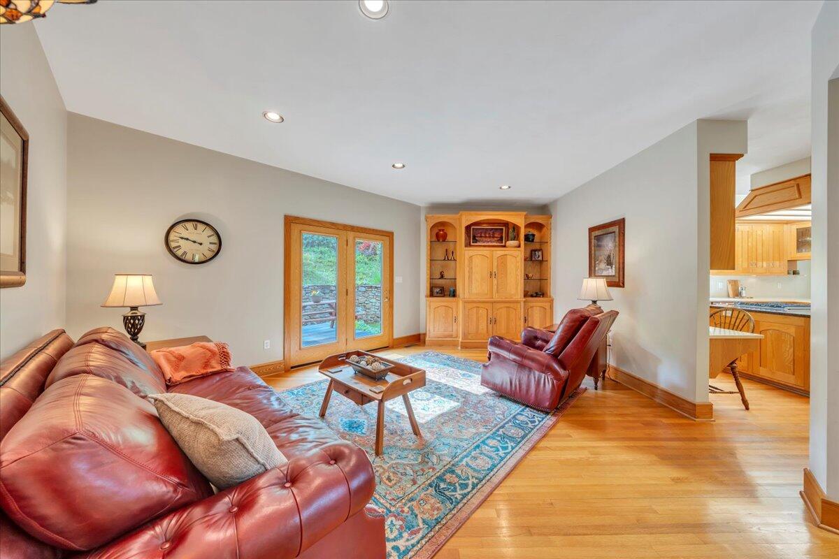 122 Gravelly Ridge Rd, Troutville, Virginia image 24
