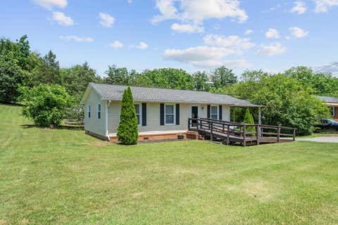 Homes For Sale - 3268 Read Mountain Rd<br/> Botetourt County, Roanoke, VA 24019