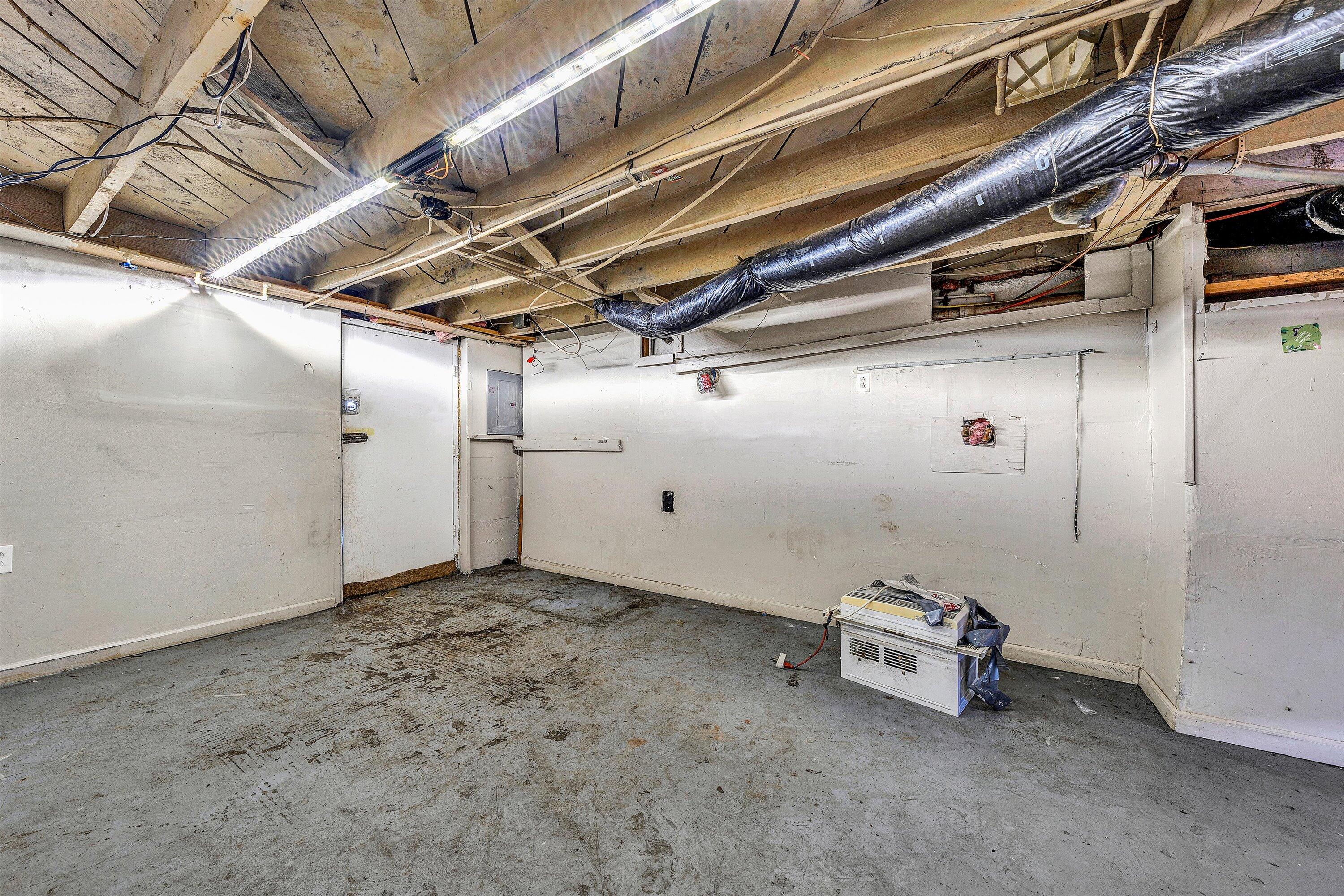 1006 Crescent St, Roanoke, Virginia image 12