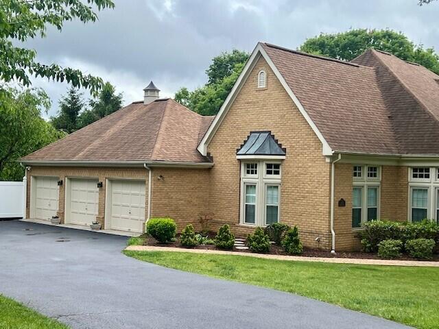5911 Sulgrave Rd, Roanoke, Virginia image 3