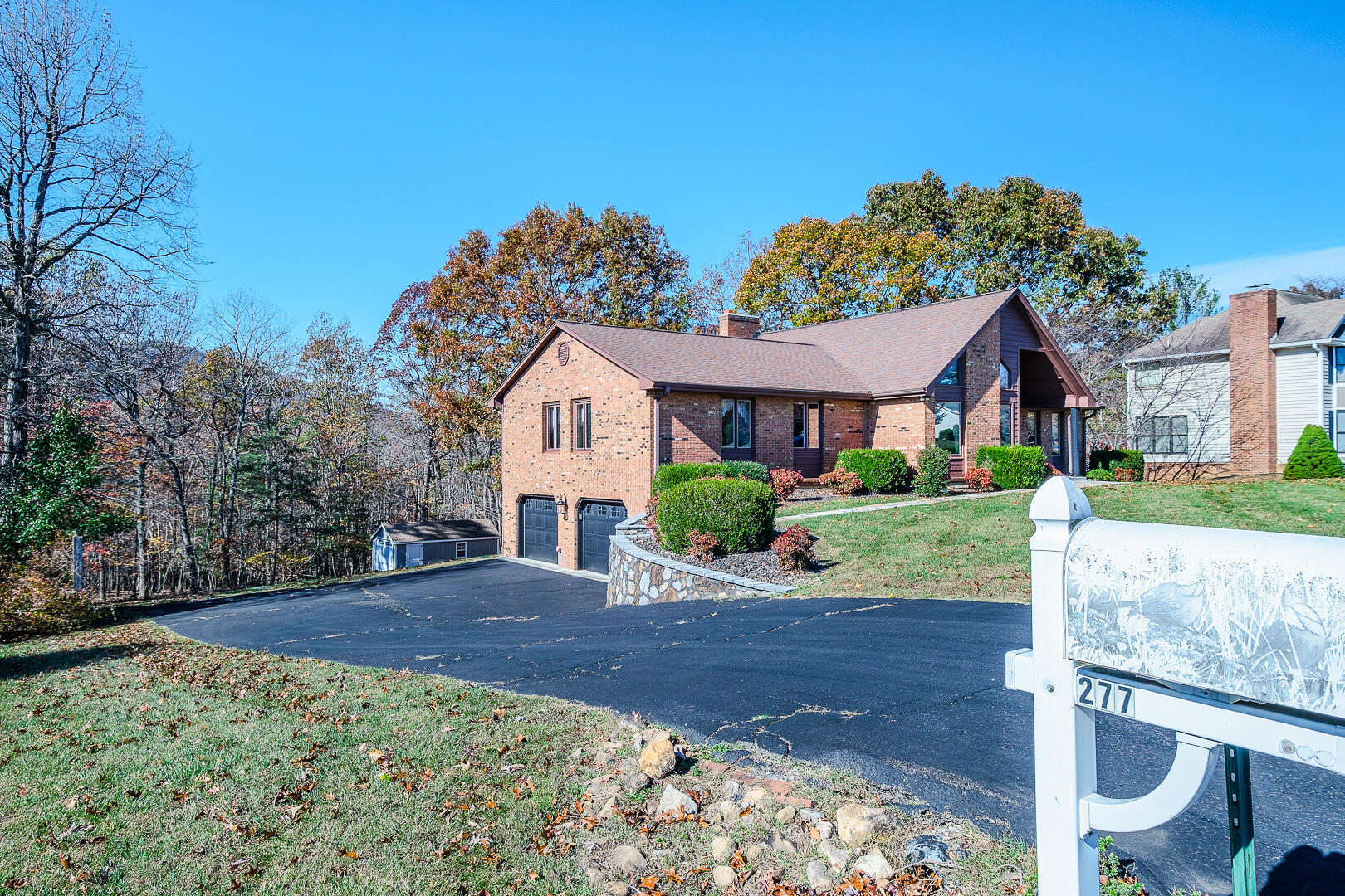 277 Carriage Ln, Troutville, Virginia image 12