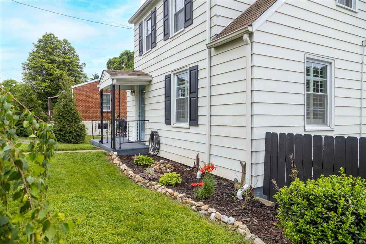 5038 Morwanda St, Roanoke, Virginia image 45