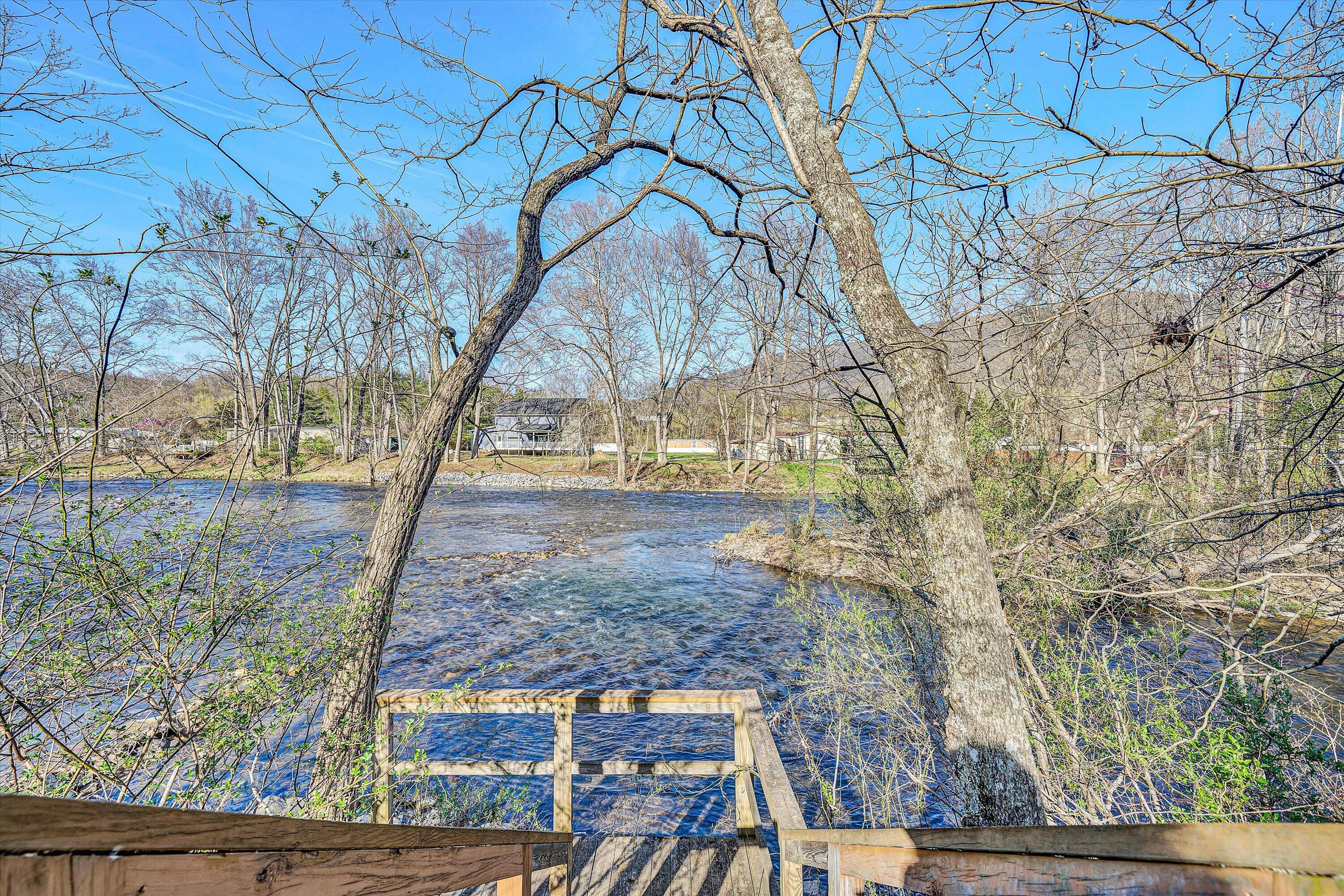 129 River Rd, Covington, Virginia image 29