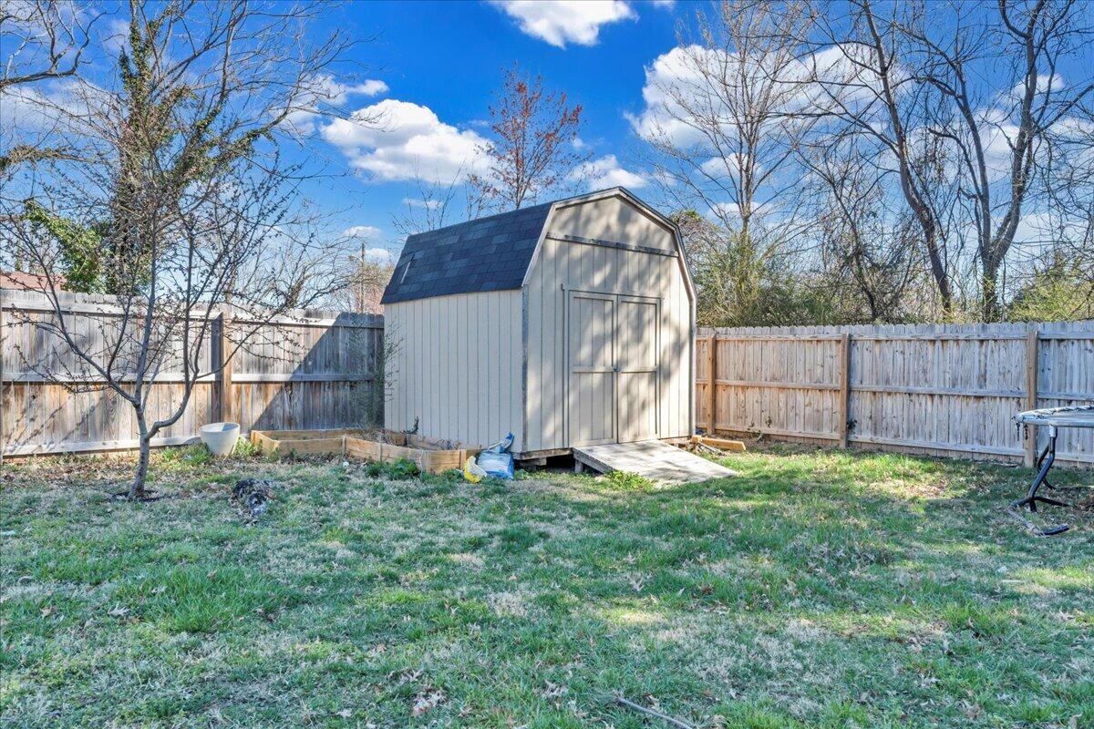 310 Chapman St, Salem, Virginia image 35