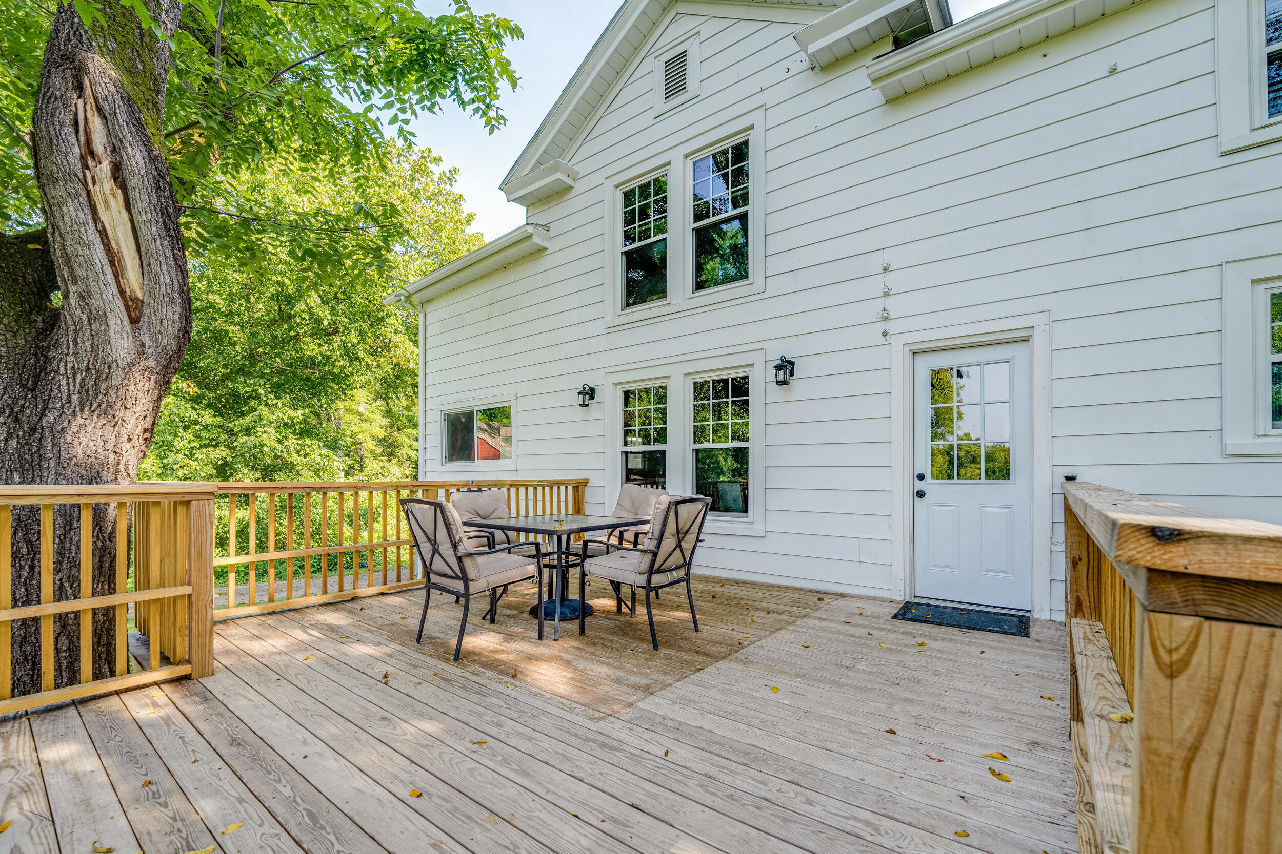 1038 Valencia Dr, Huddleston, Virginia image 47