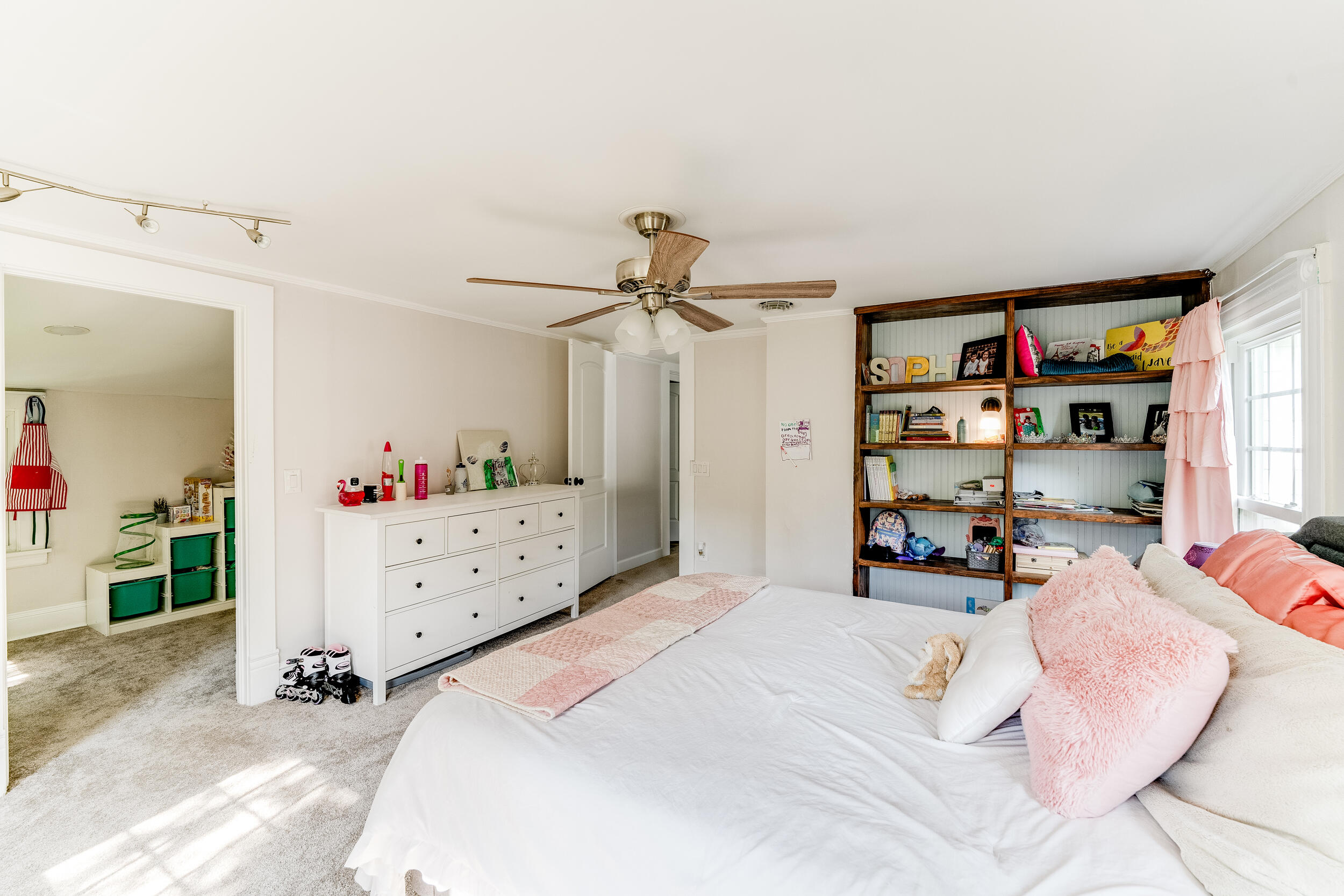 1038 Valencia Dr, Huddleston, Virginia image 38